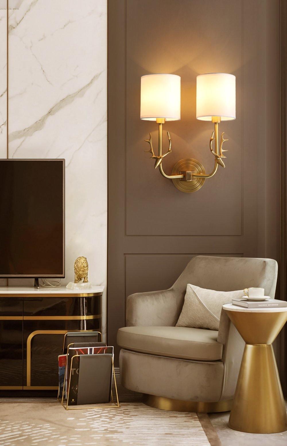 Noble Applique Murale Élégance Tête de Cerf Laiton - Neutralighting