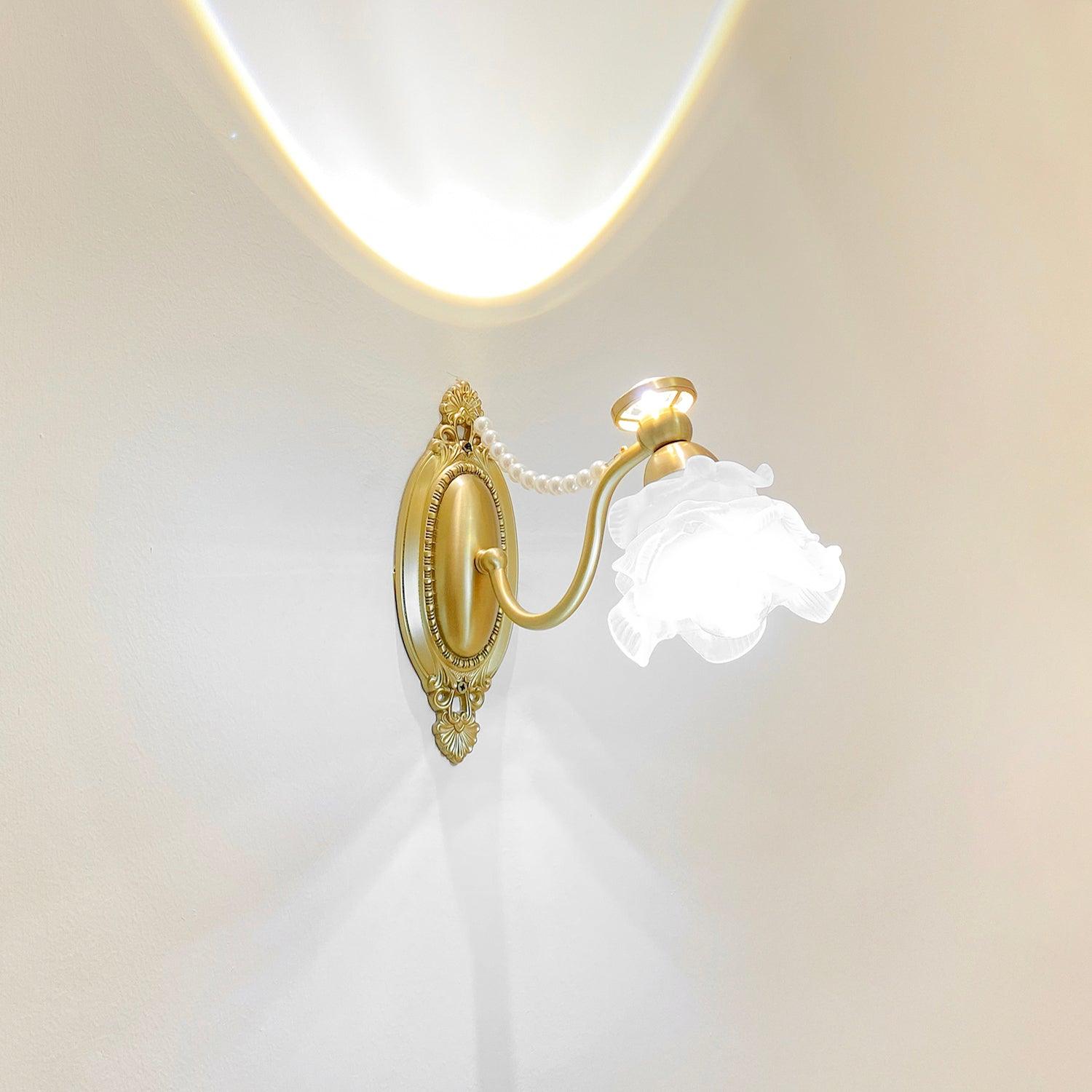 Zoey Applique Murale Florale en Laiton - Neutralighting