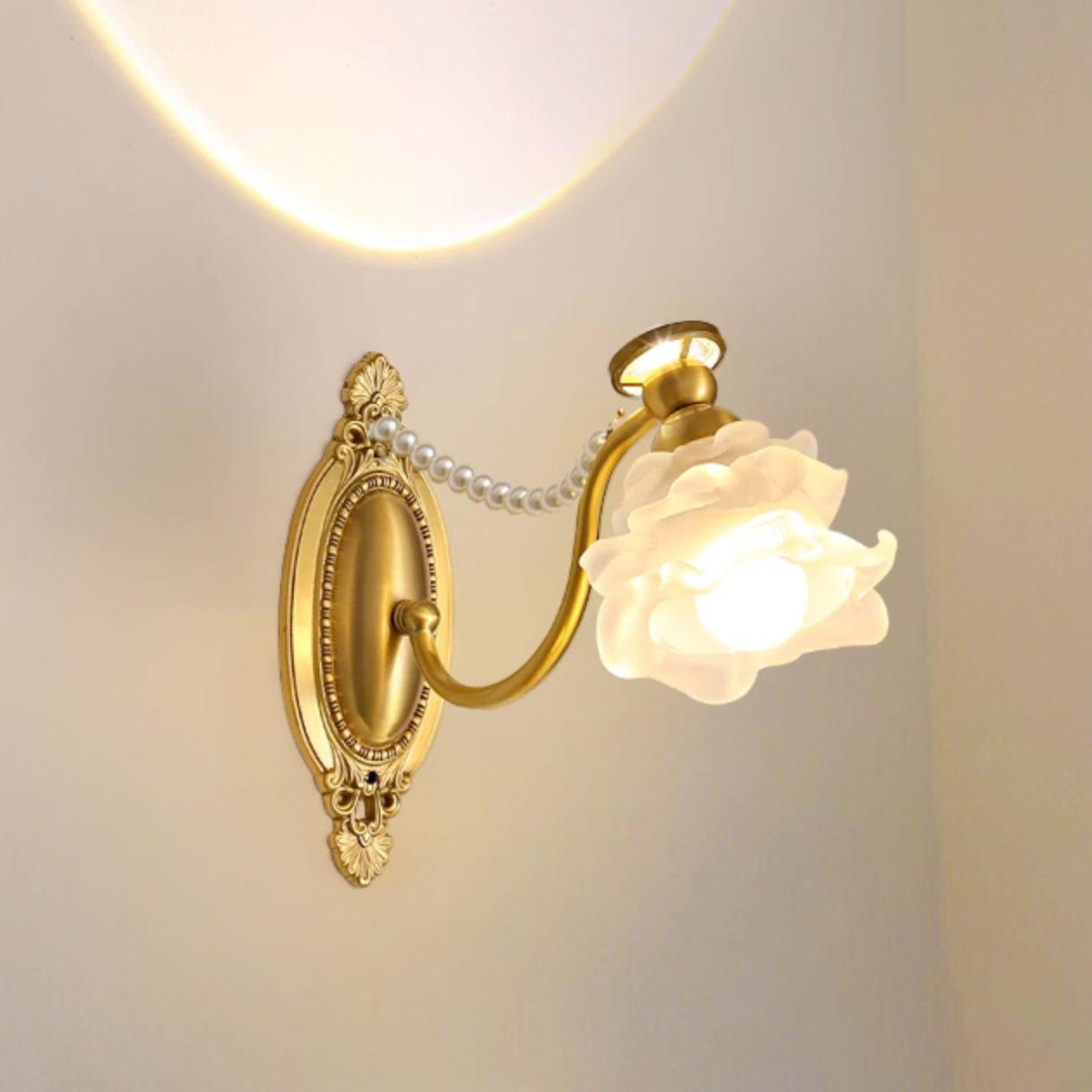 Zoey Applique Murale Florale en Laiton - Neutralighting