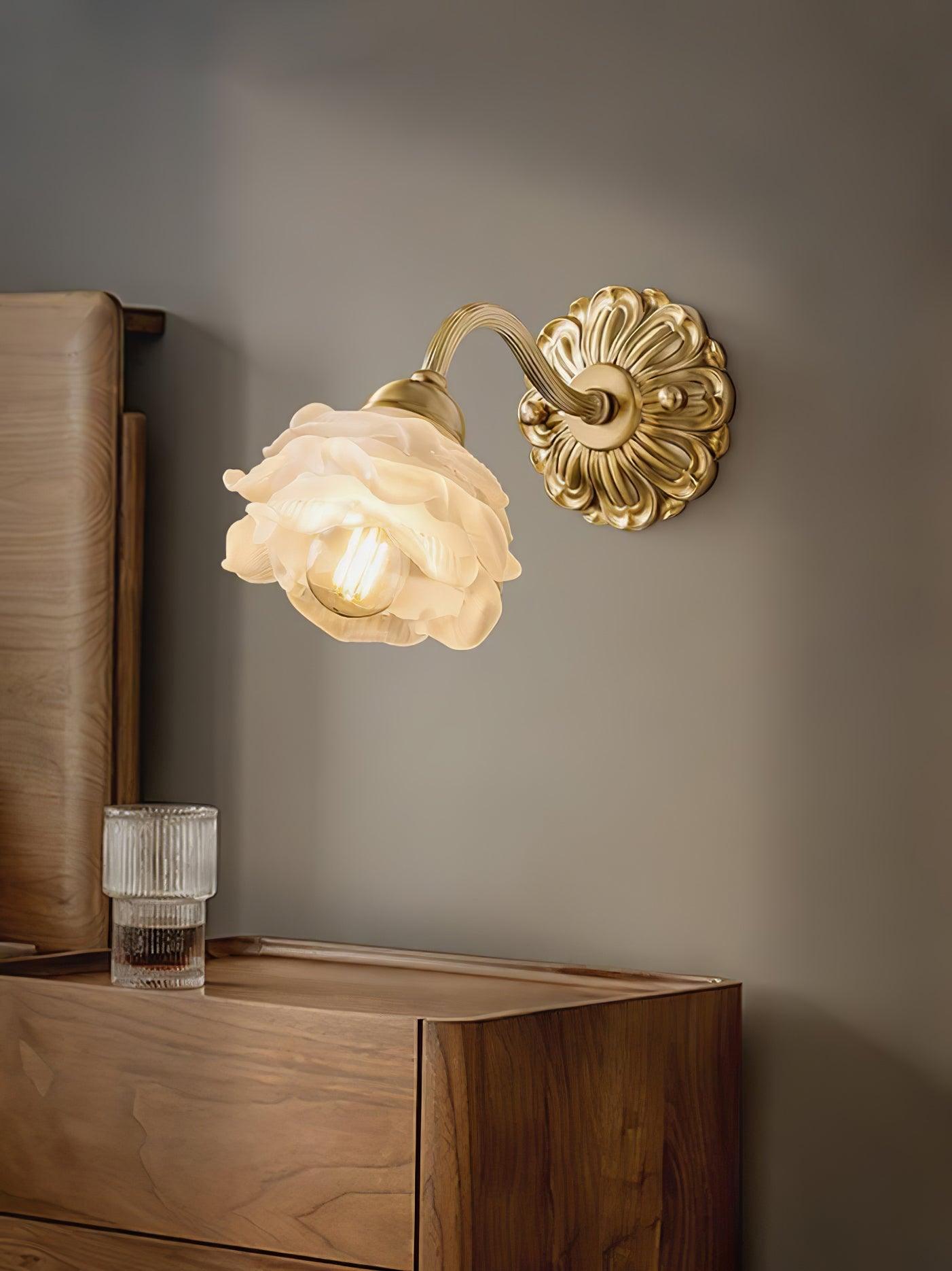 Drifte Applique murale de luxe florale en laiton - Neutralighting
