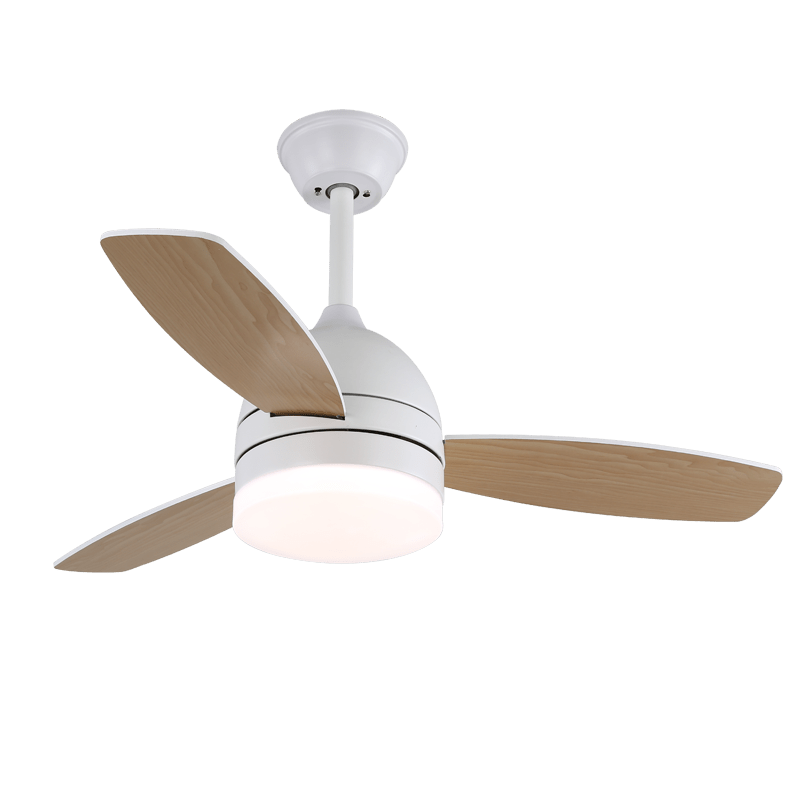 Ventilateur de plafond minimaliste Selena en bois avec lumière sous un angle différent.