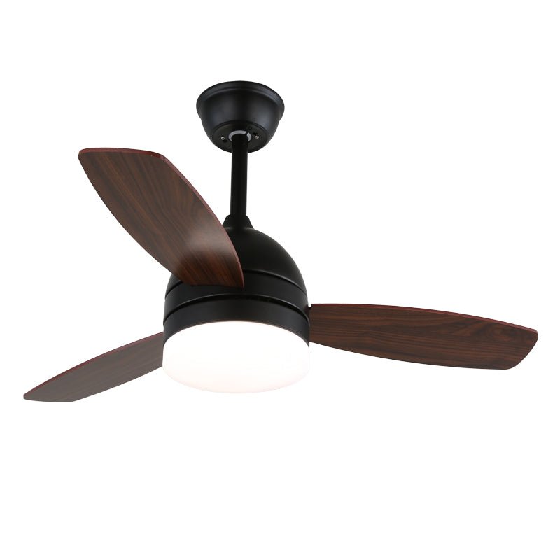 Ventilateur de plafond Selena avec télécommande pour un réglage à 6 vitesses.