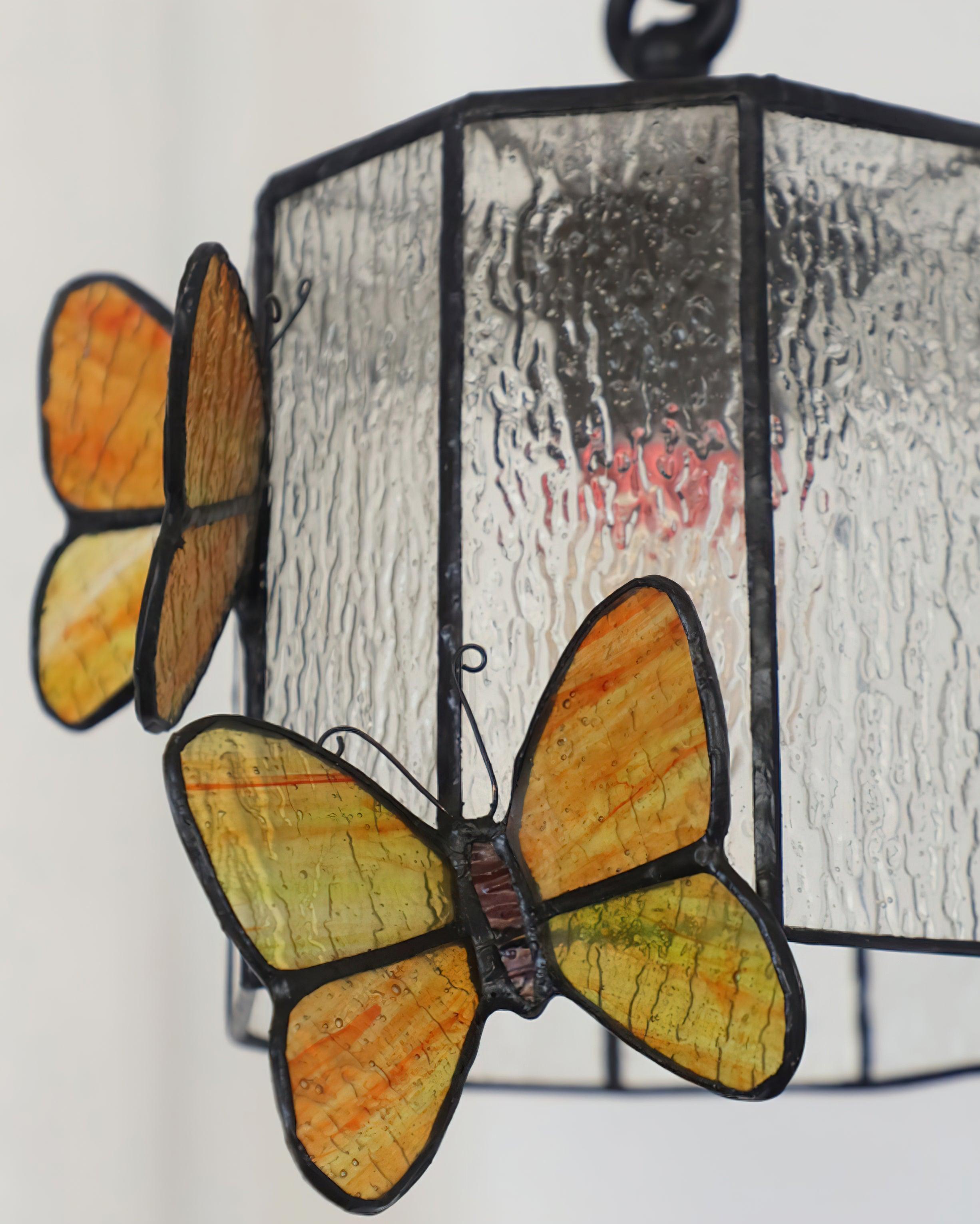 Tiffany Applique Murale Abat-jour en Verre Papillon Rose Jaune Art - Neutralighting