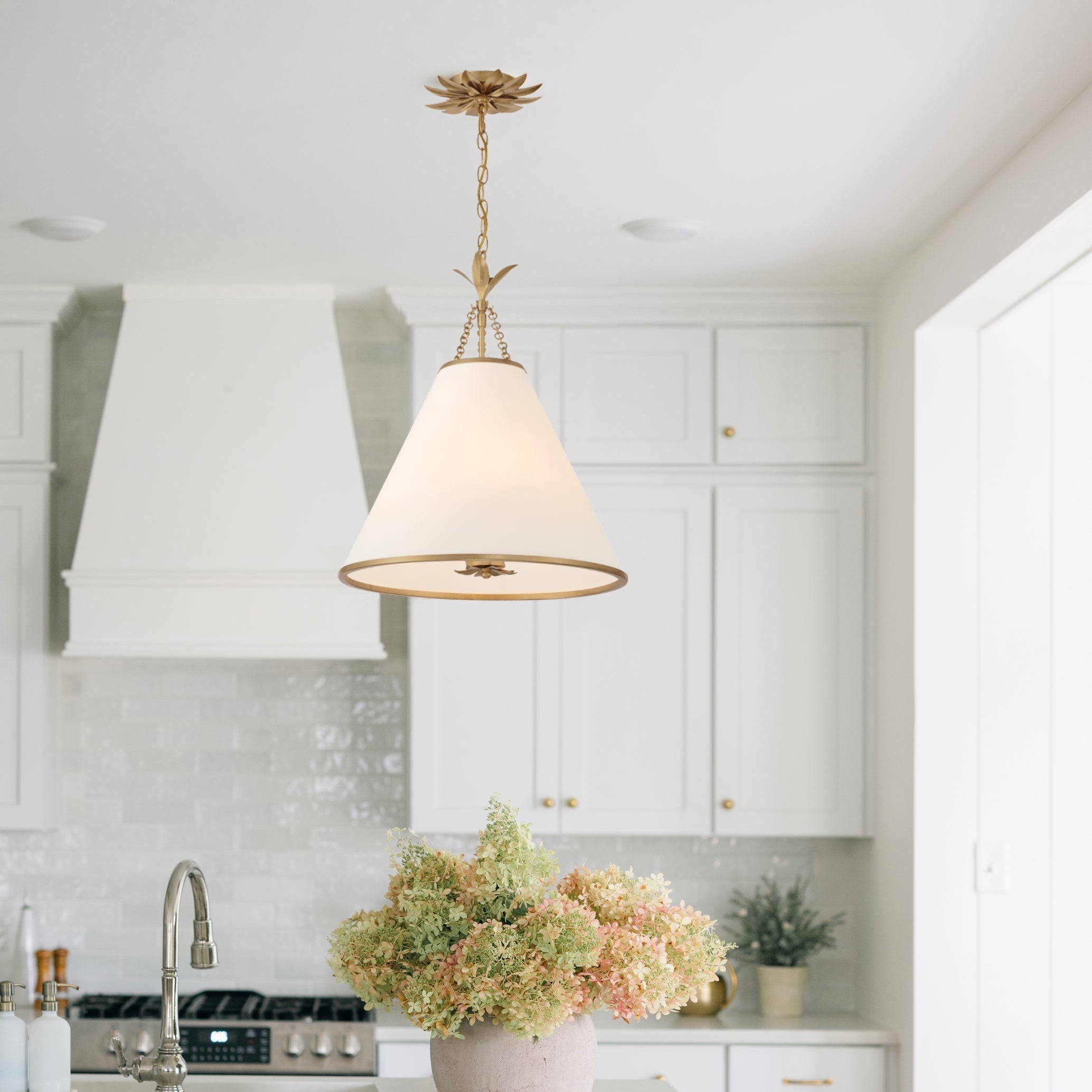 Aeon Suspension Métal Laiton Tissu Minimaliste Moderne - Neutralighting