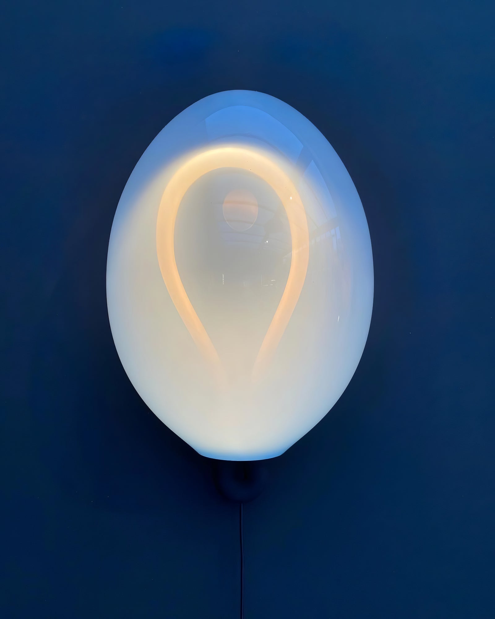 Lysolila Premium Nordic Art Glass Wall Light - Neutralighting