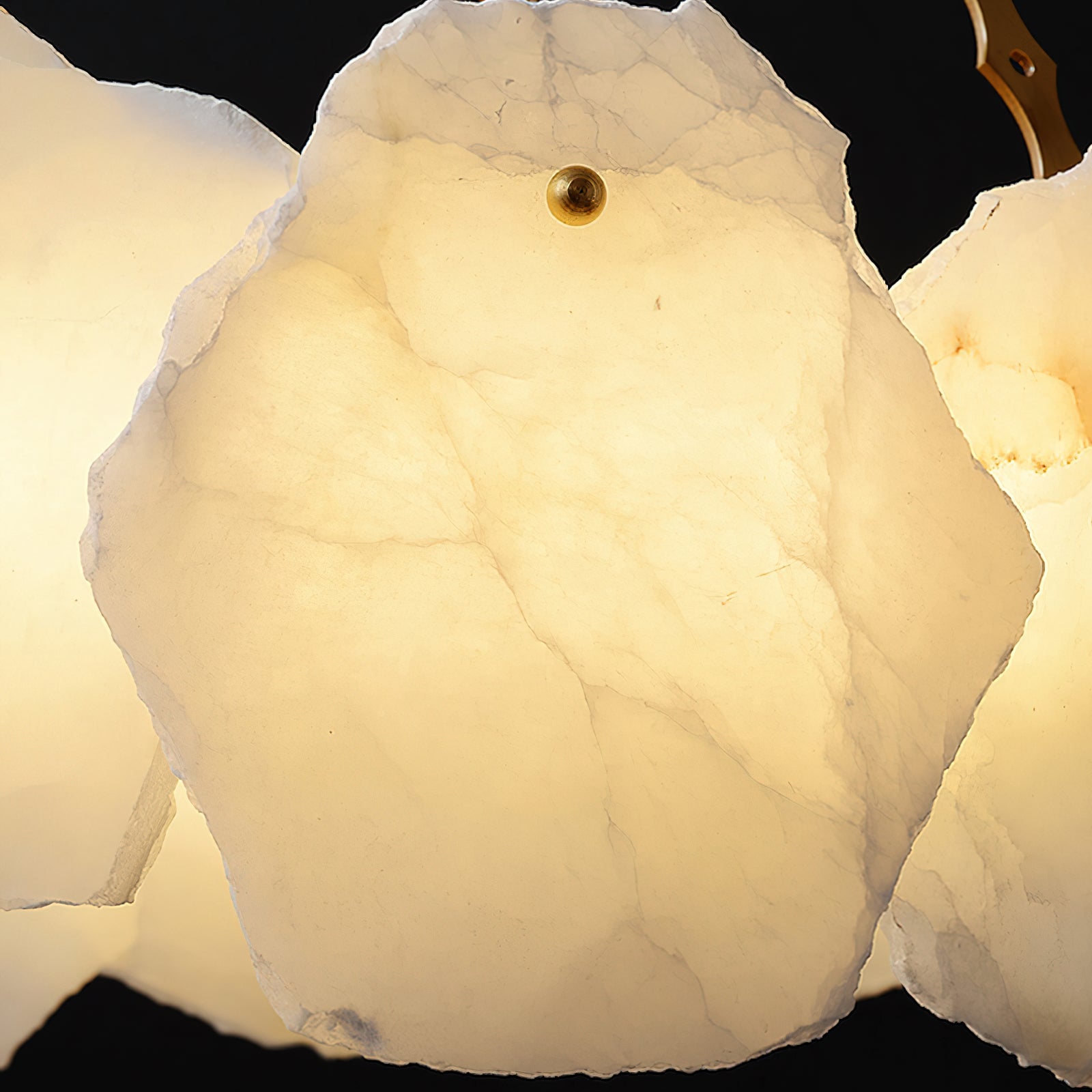 Alora Lustre Rond en Laiton et Marbre Style Luxueux Postmoderne - Neutralighting