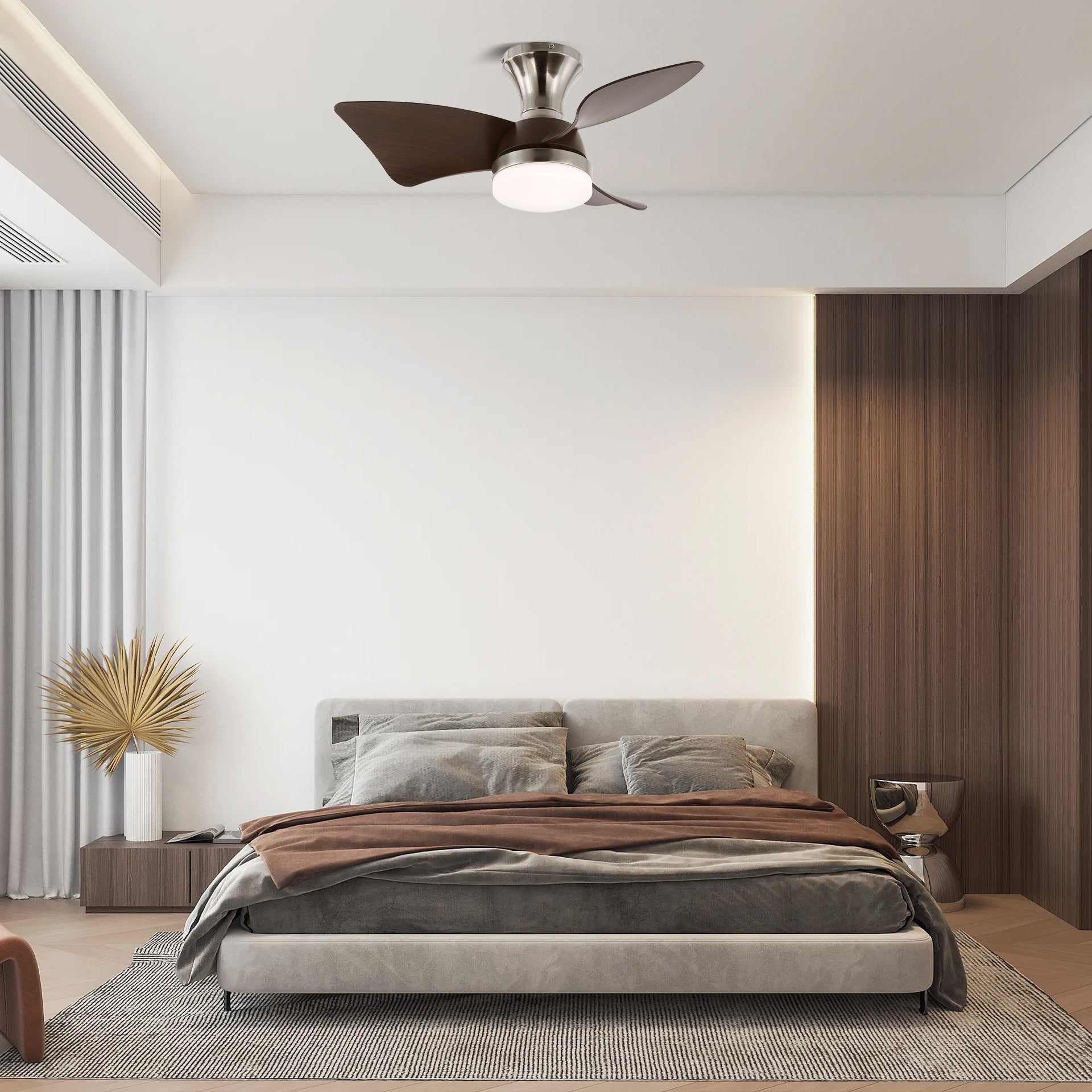 Plafonnier Ventilateur Mirella Argent et Bois, dans un cadre de chambre moderne