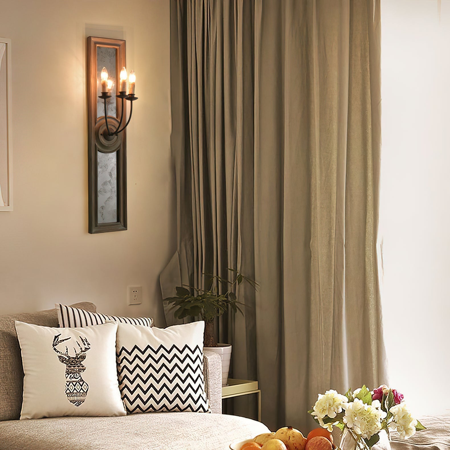 Phasis Applique Murale en Métal Vintage à 3 Lumières avec Miroir Élégance - Neutralighting