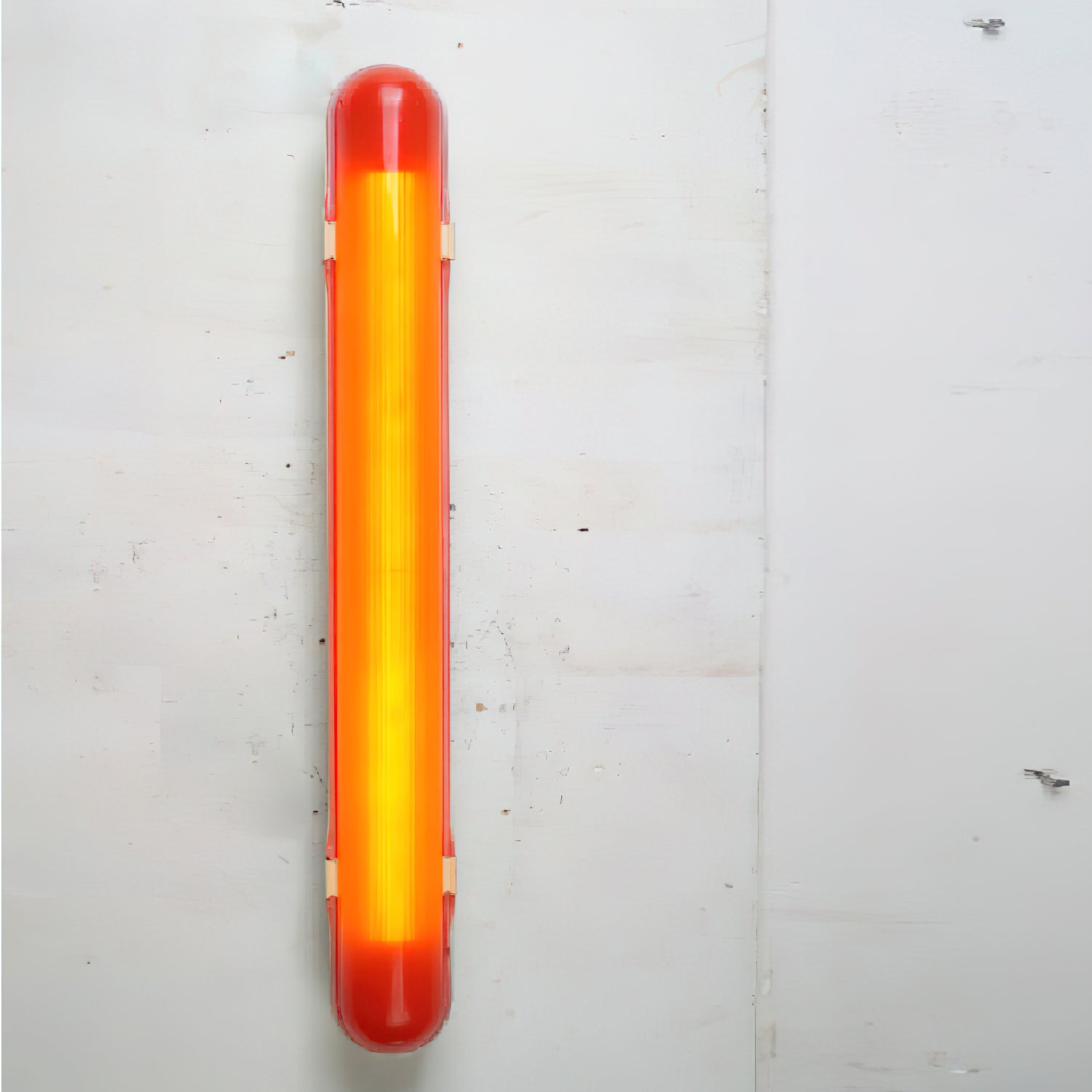 Wavel Joy Applique Murale en Plastique Rouge Minimaliste Moderne - Neutralighting