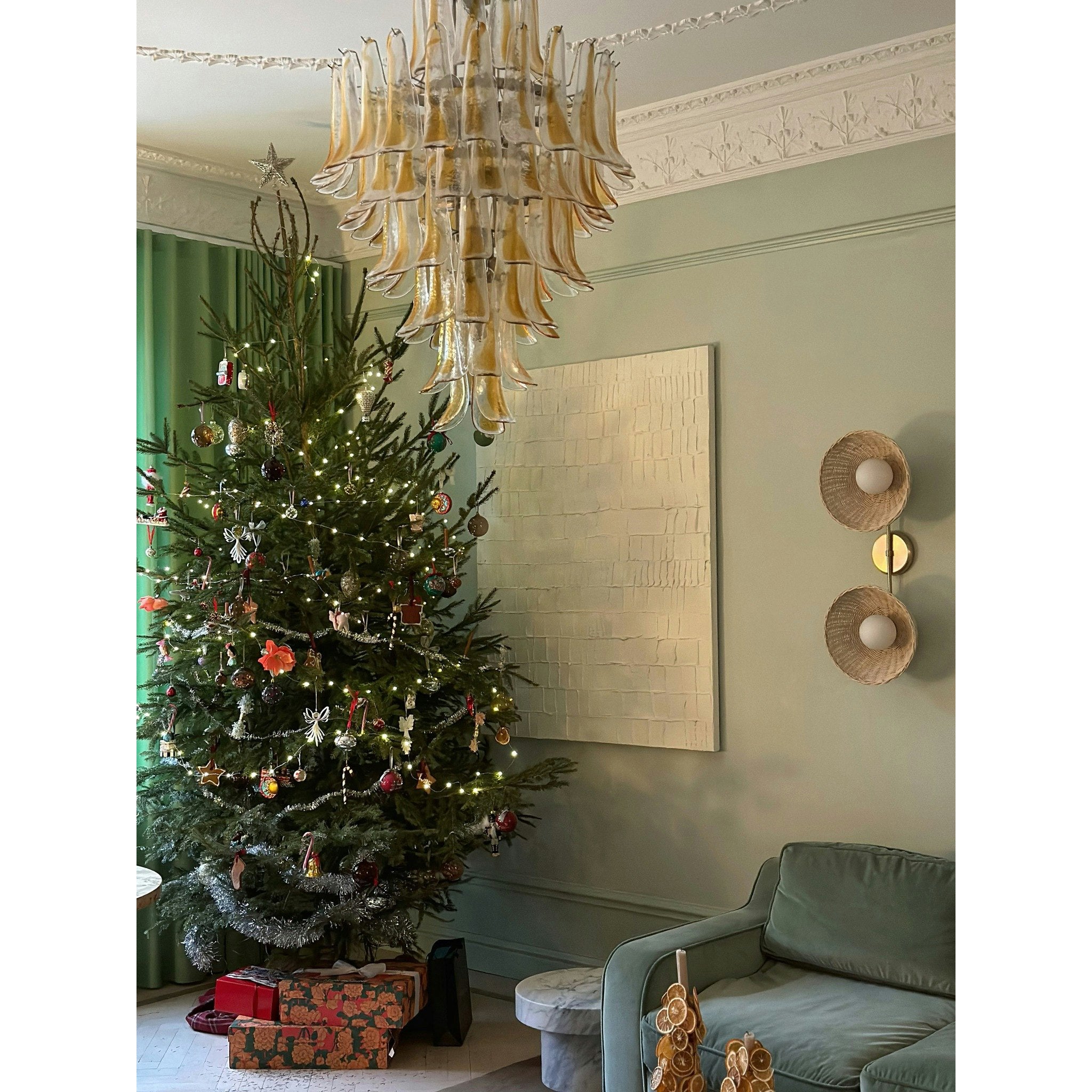 Zinc Lustre en Verre et Métal Postmoderne de Luxe en Forme de Pétale - Neutralighting