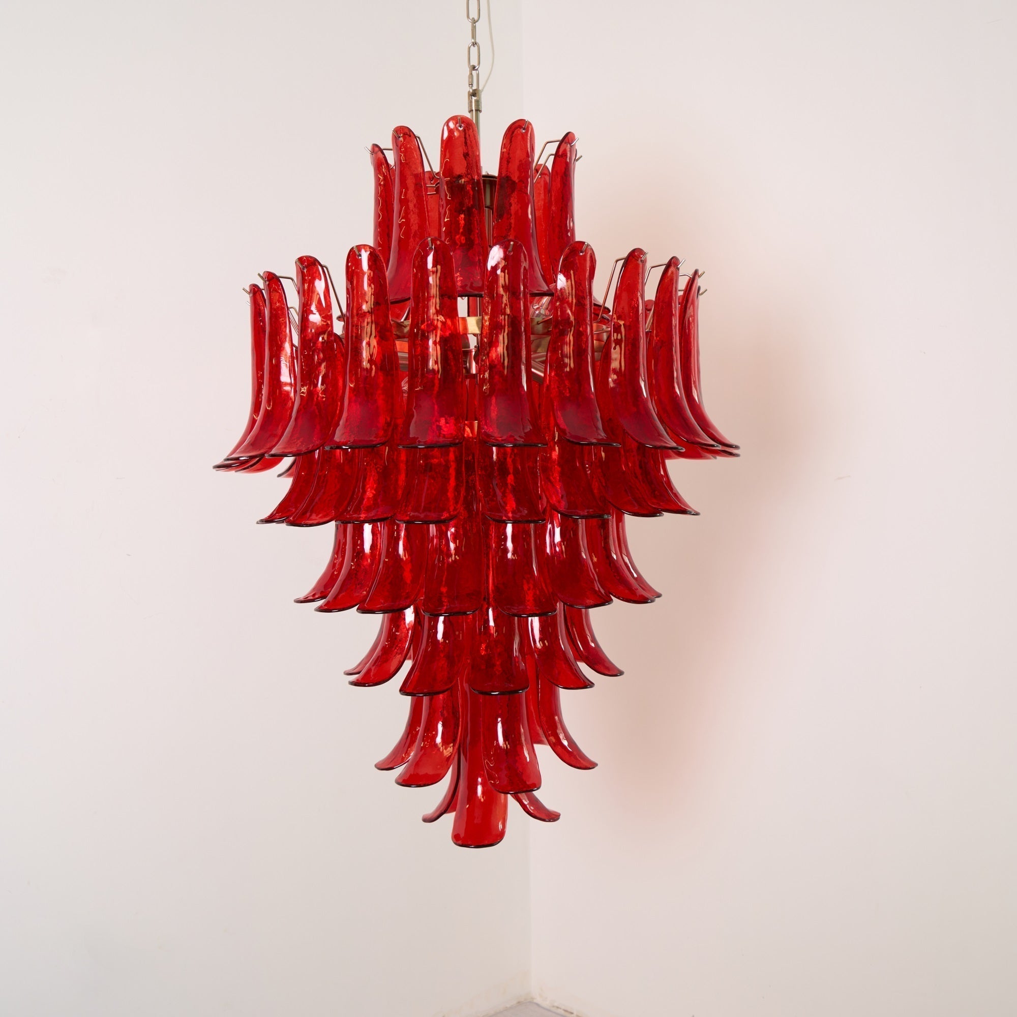 Zinc Lustre en Verre et Métal Postmoderne de Luxe en Forme de Pétale - Neutralighting