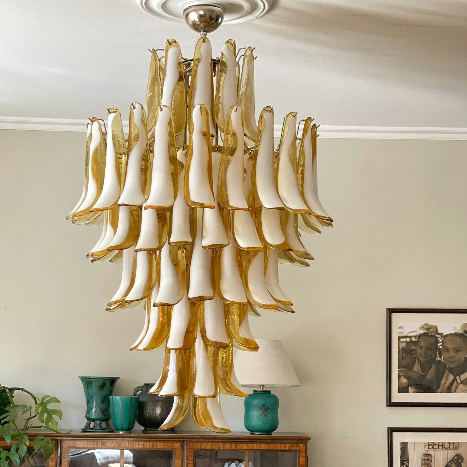 Zinc Lustre en Verre et Métal Postmoderne de Luxe en Forme de Pétale - Neutralighting