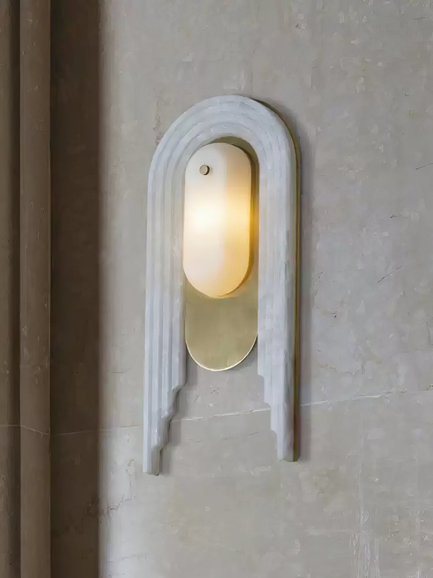 Sytalion Applique Murale Élégante en Albâtre en Arc - Neutralighting
