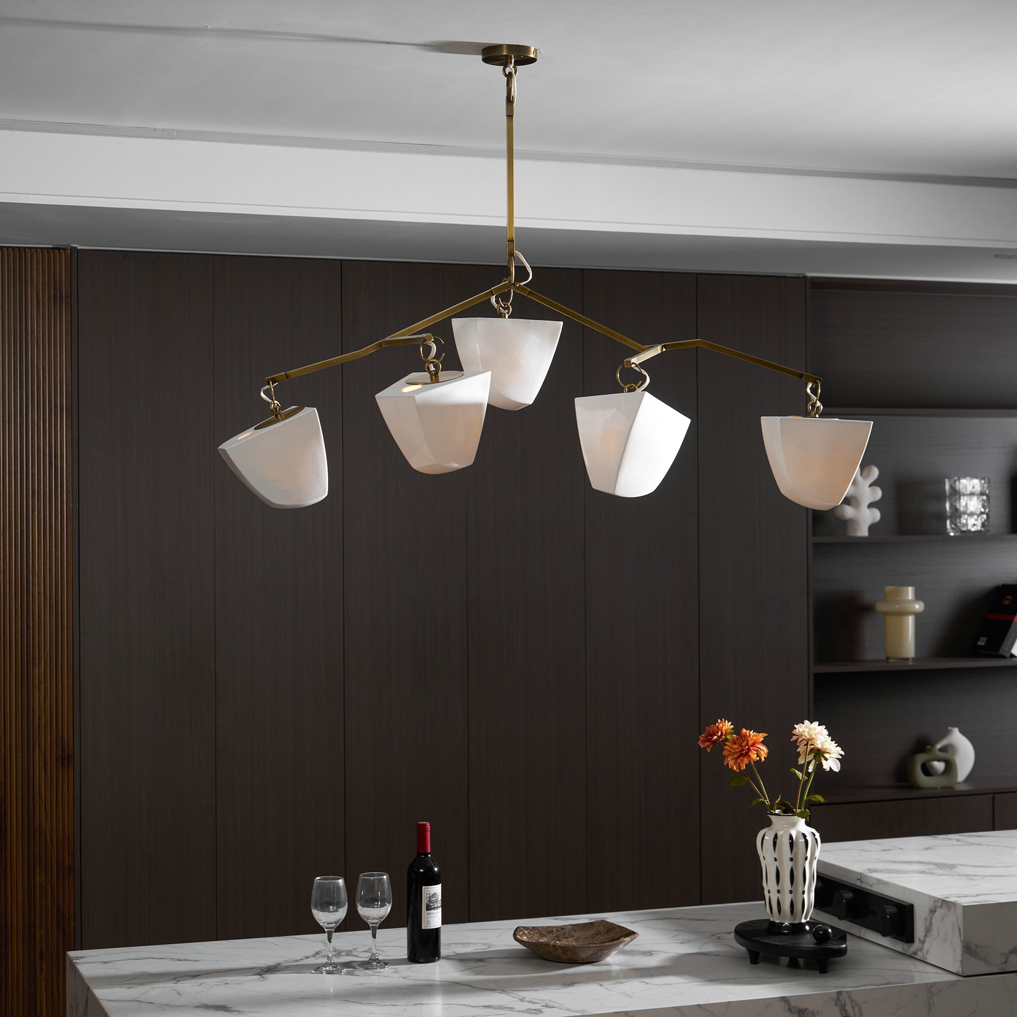 Iris Lustre en Laiton et Céramique à Créativité Individuelle Mobile - Neutralighting