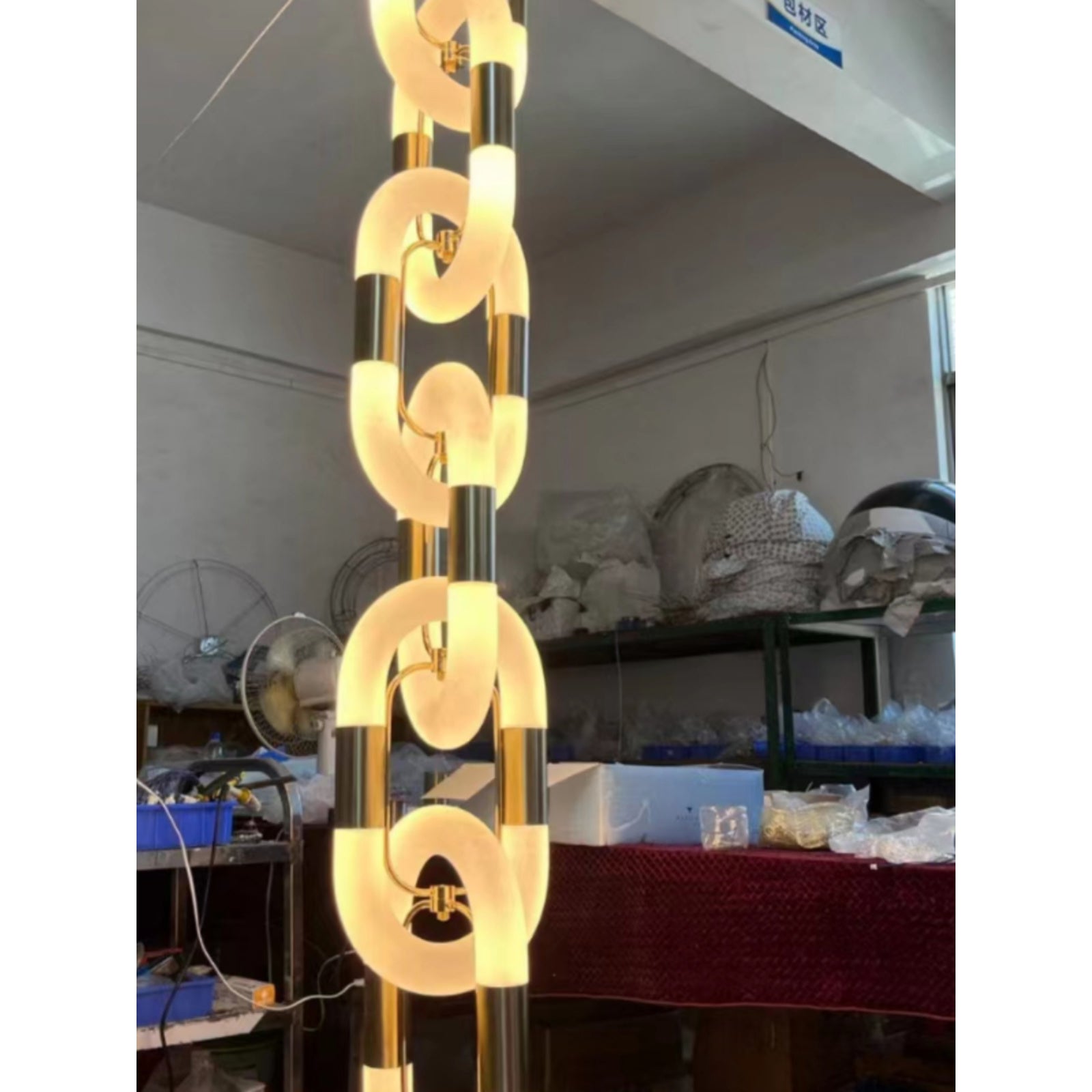 Zeta Lampe Pendante Acrylique Moderne Chaîne - Neutralighting