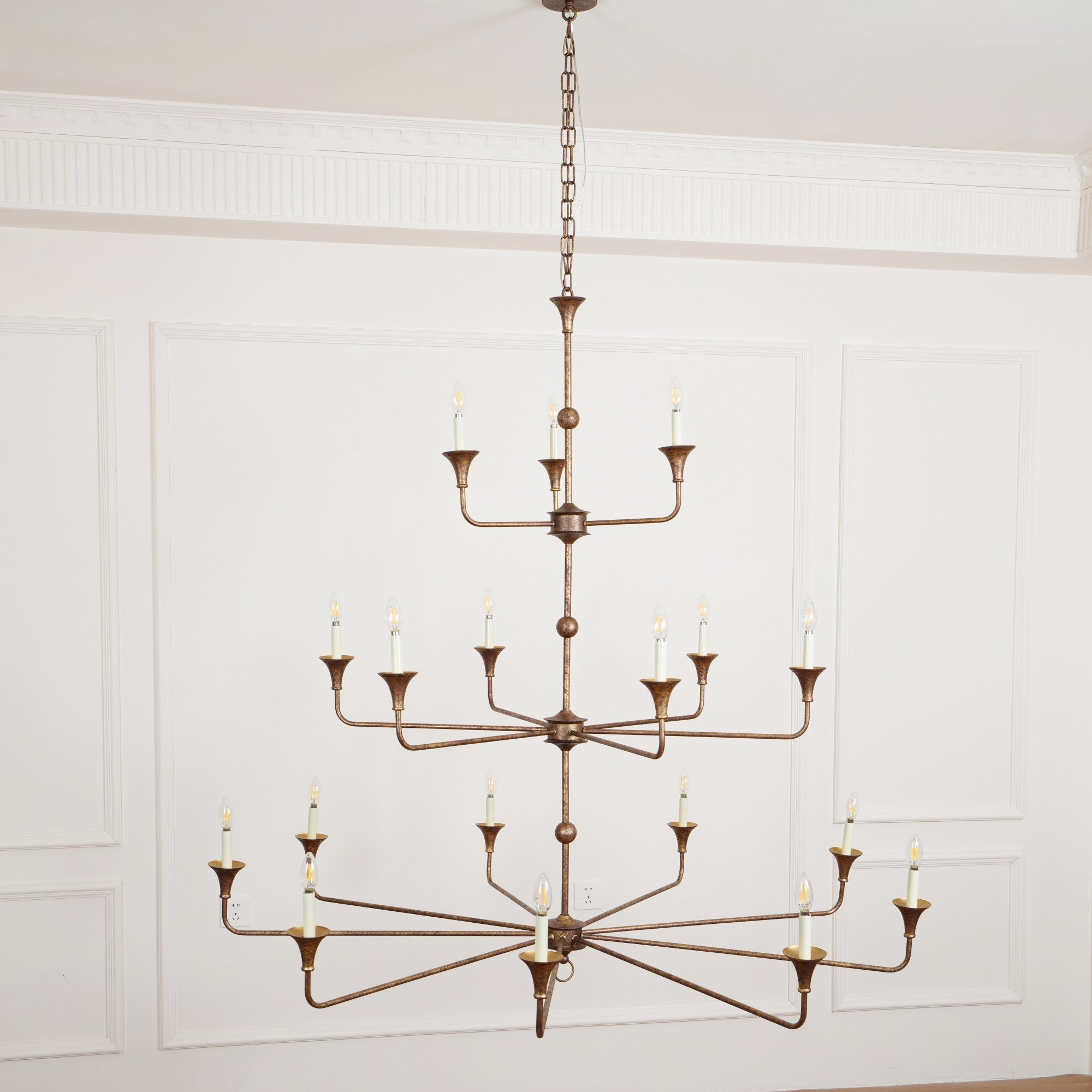 Wisp Grand Lustre en Métal de Bronze Industriel Vintage - Neutralighting