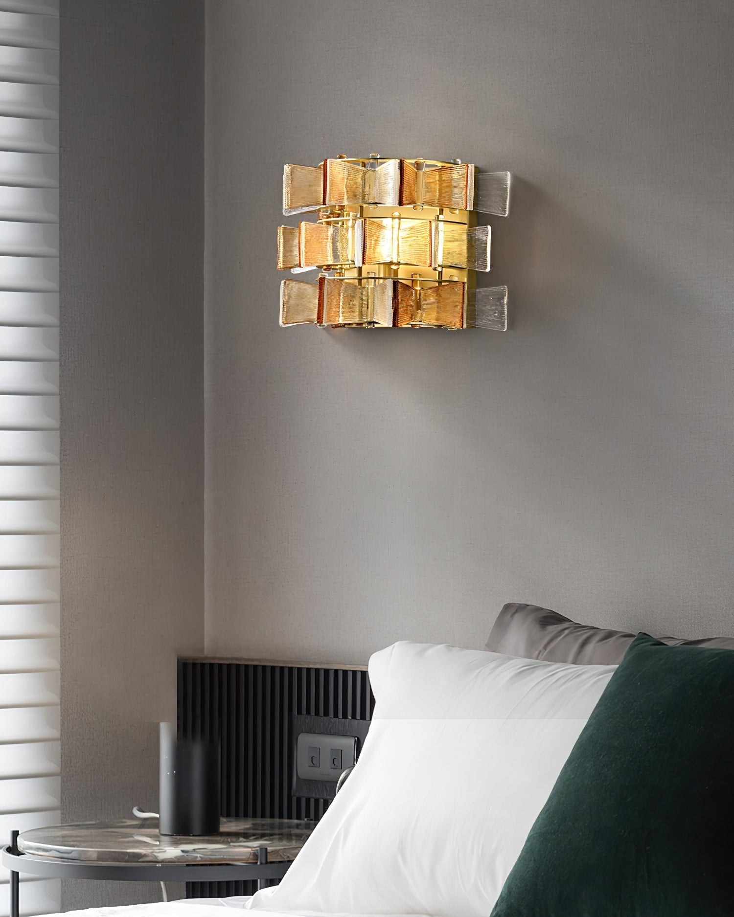 Celvara Applique Murale Accent Ruban en Verre Rainuré - Neutralighting