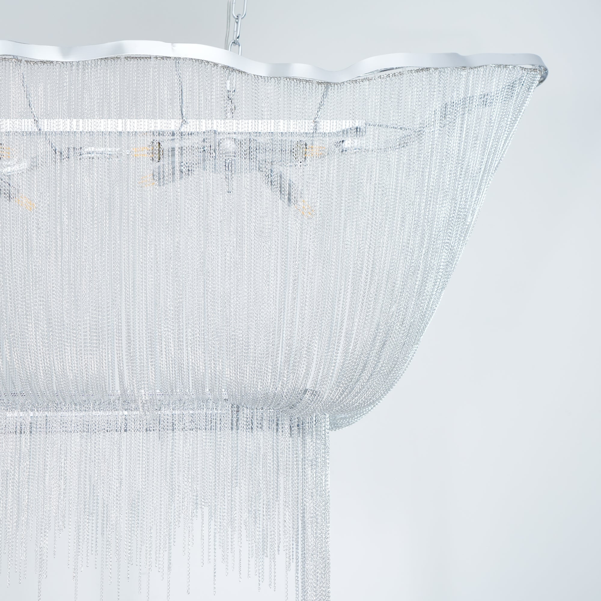 Lustra Chandelier en Chaînes d'Aluminium Nickel Scintillant - Neutralighting