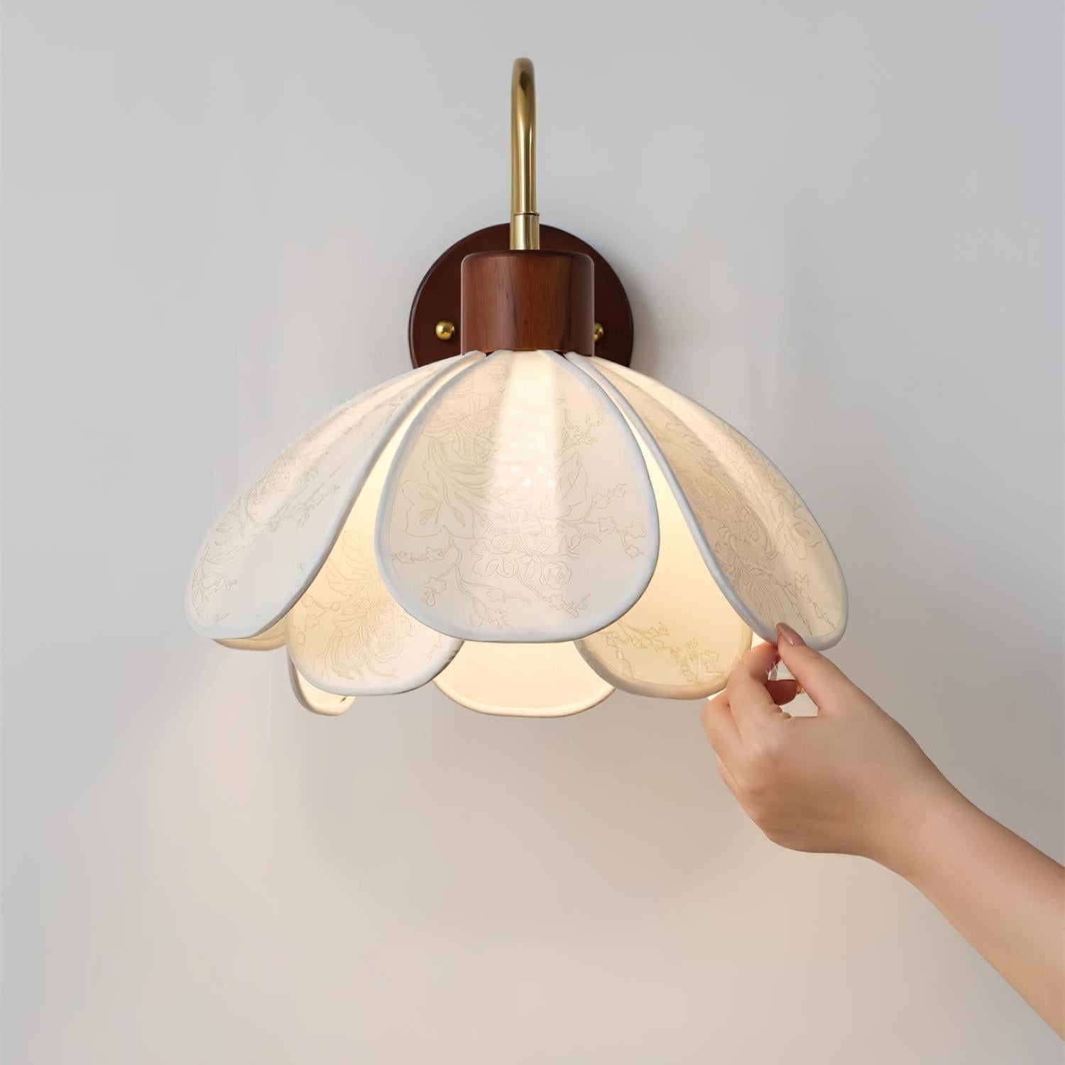 Yuki Applique Murale Florale en Bois et Tissu - Neutralighting