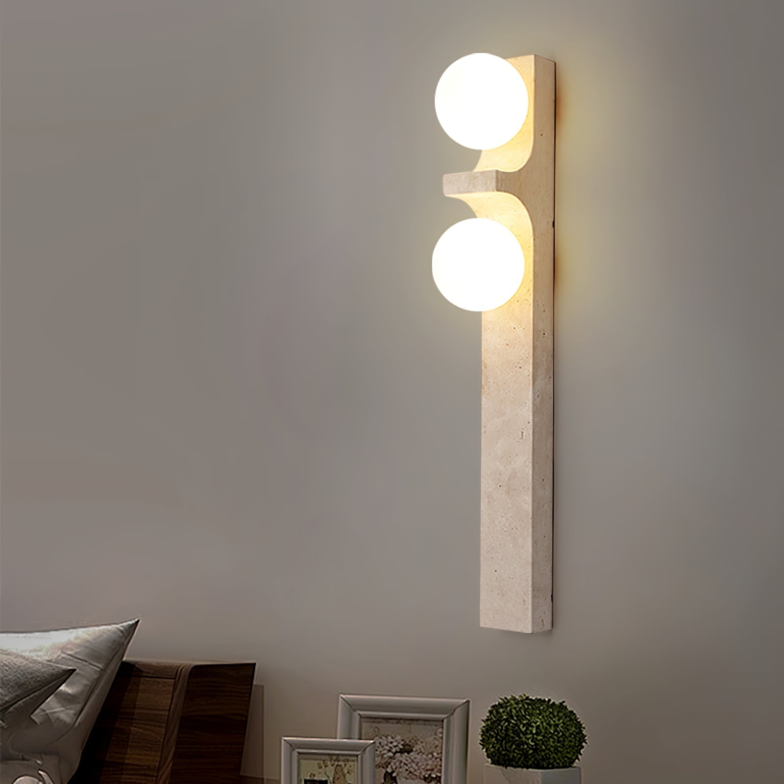 Umiren Applique Murale Minimaliste en Travertin - Neutralighting