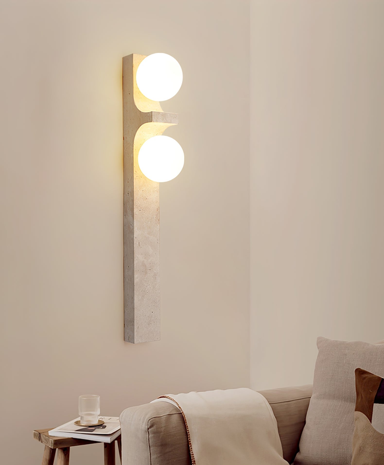 Umiren Applique Murale Minimaliste en Travertin - Neutralighting