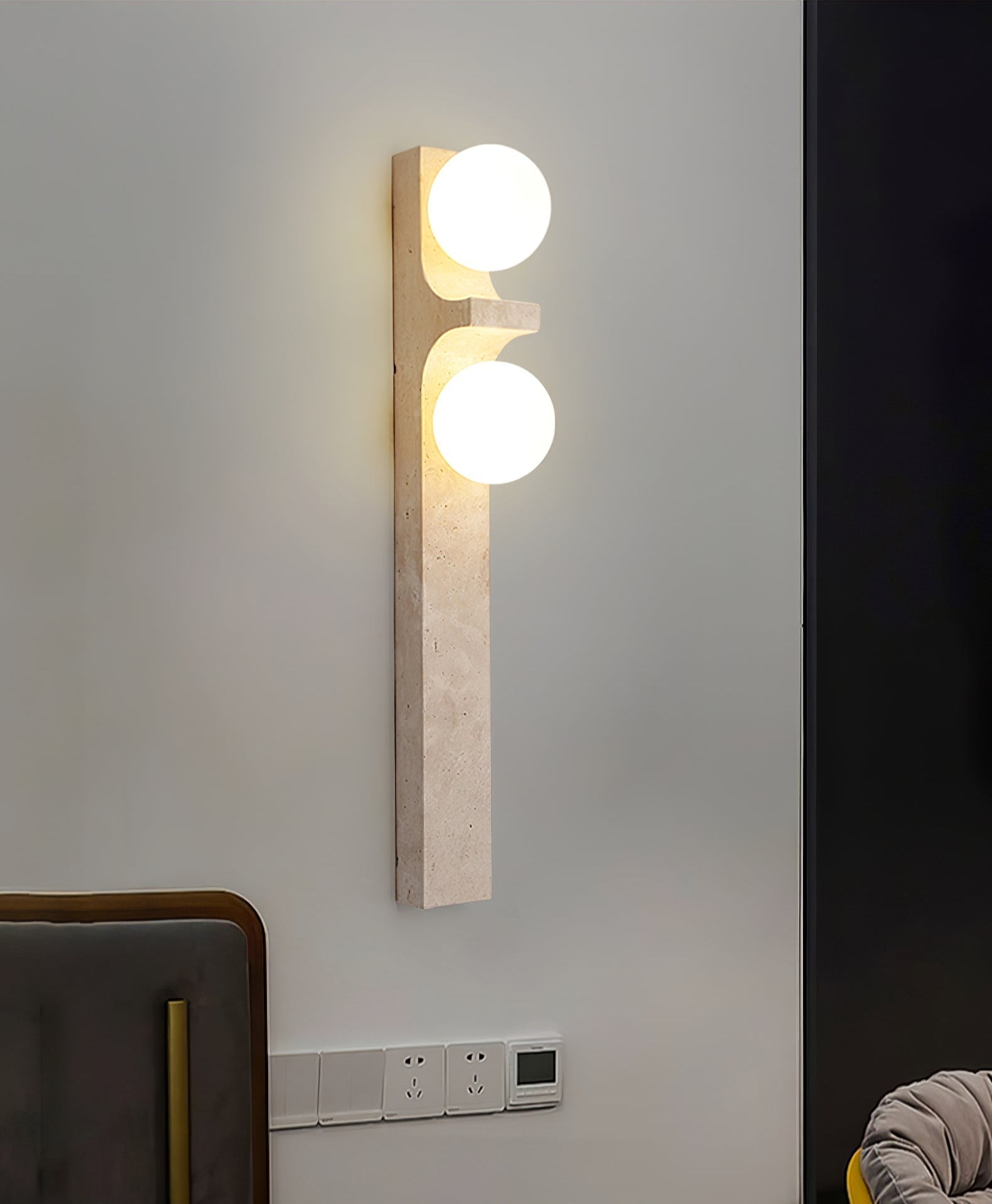 Umiren Applique Murale Minimaliste en Travertin - Neutralighting
