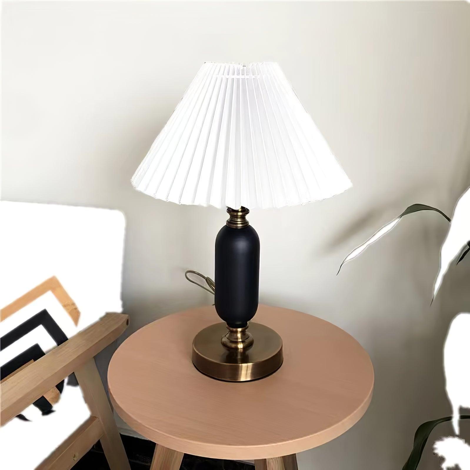 Aurmarila Lampe de Table en Tissu - Neutralighting