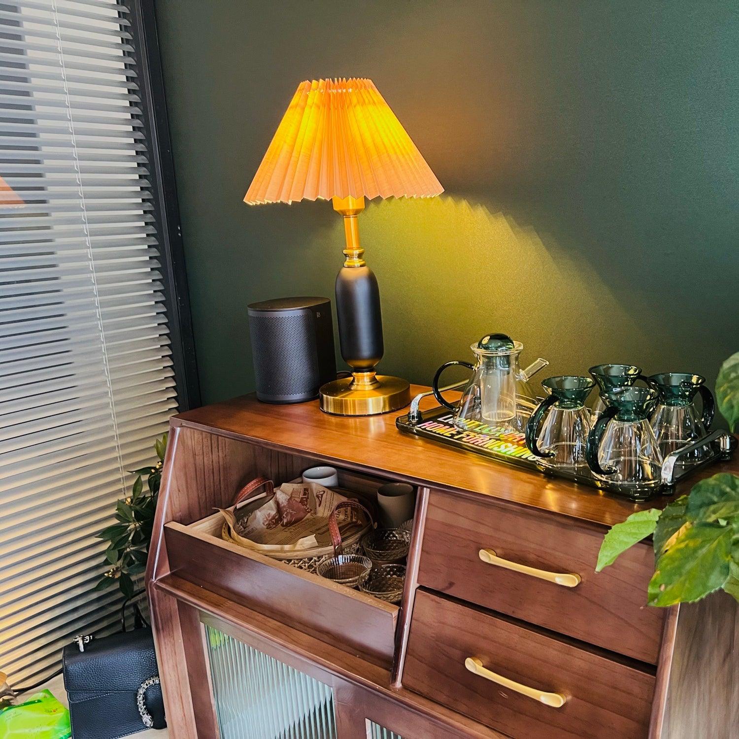 Aurmarila Lampe de Table en Tissu - Neutralighting