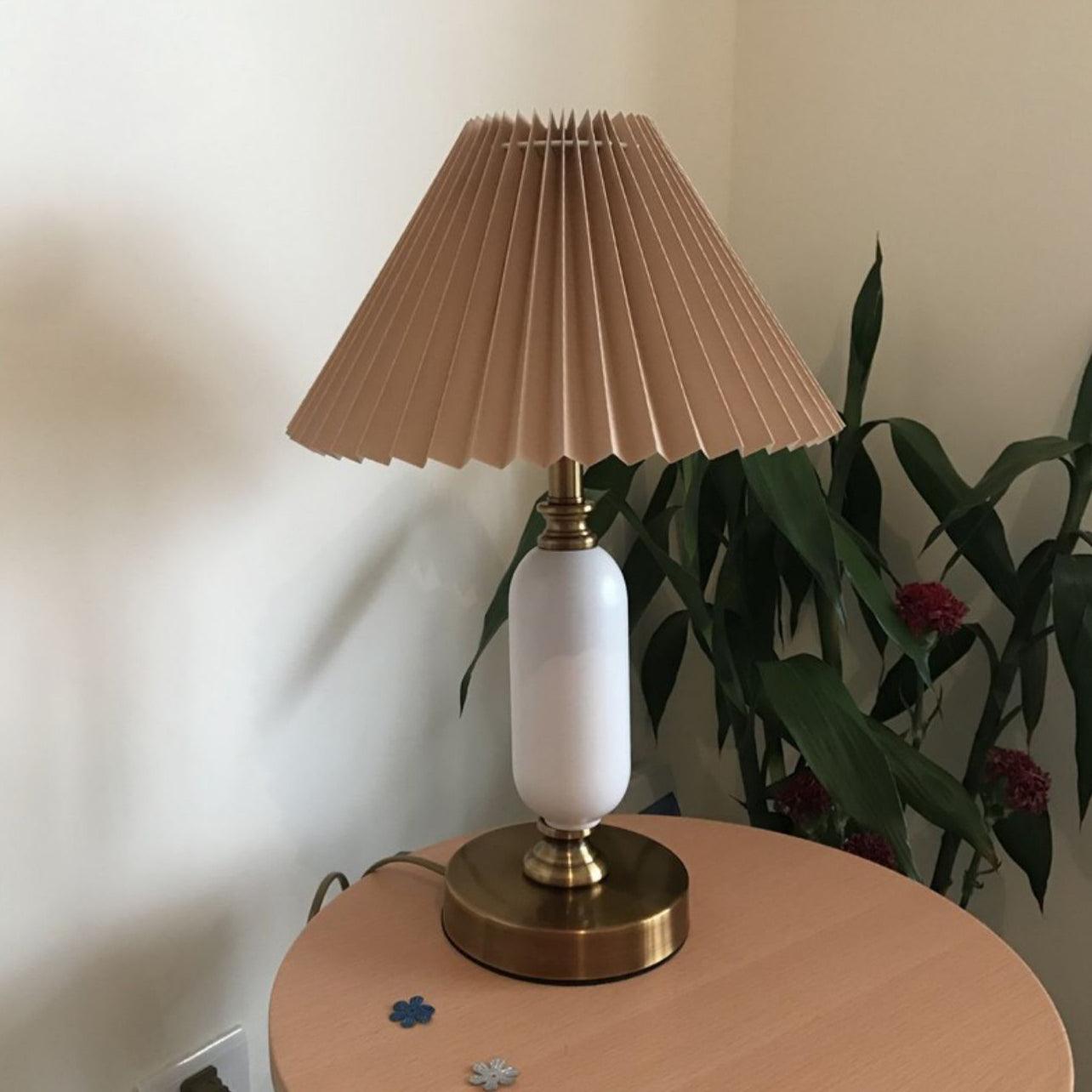Aurmarila Lampe de Table en Tissu - Neutralighting