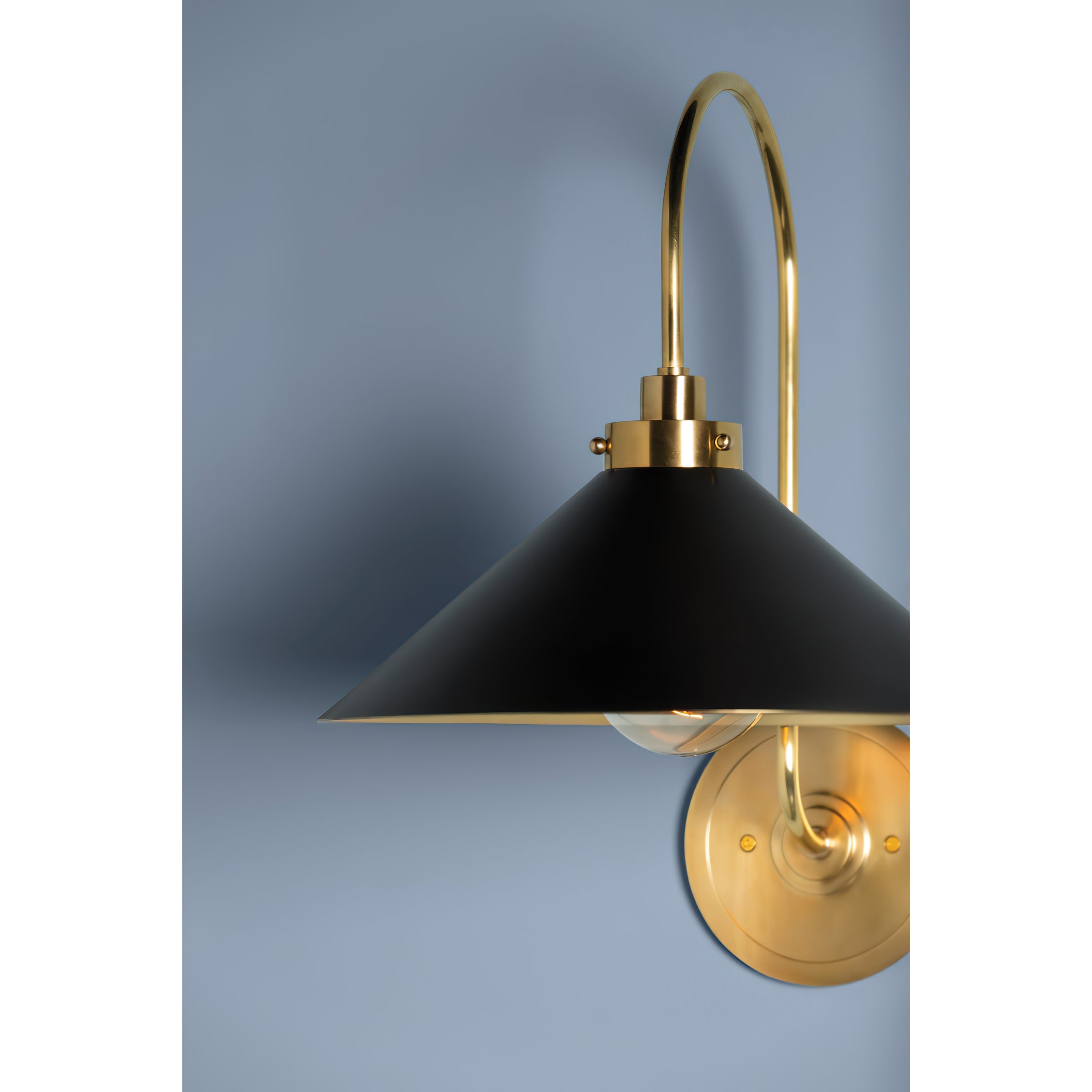 Drape Lampe Murale En Métal Laiton Minimaliste Moderne - Neutralighting