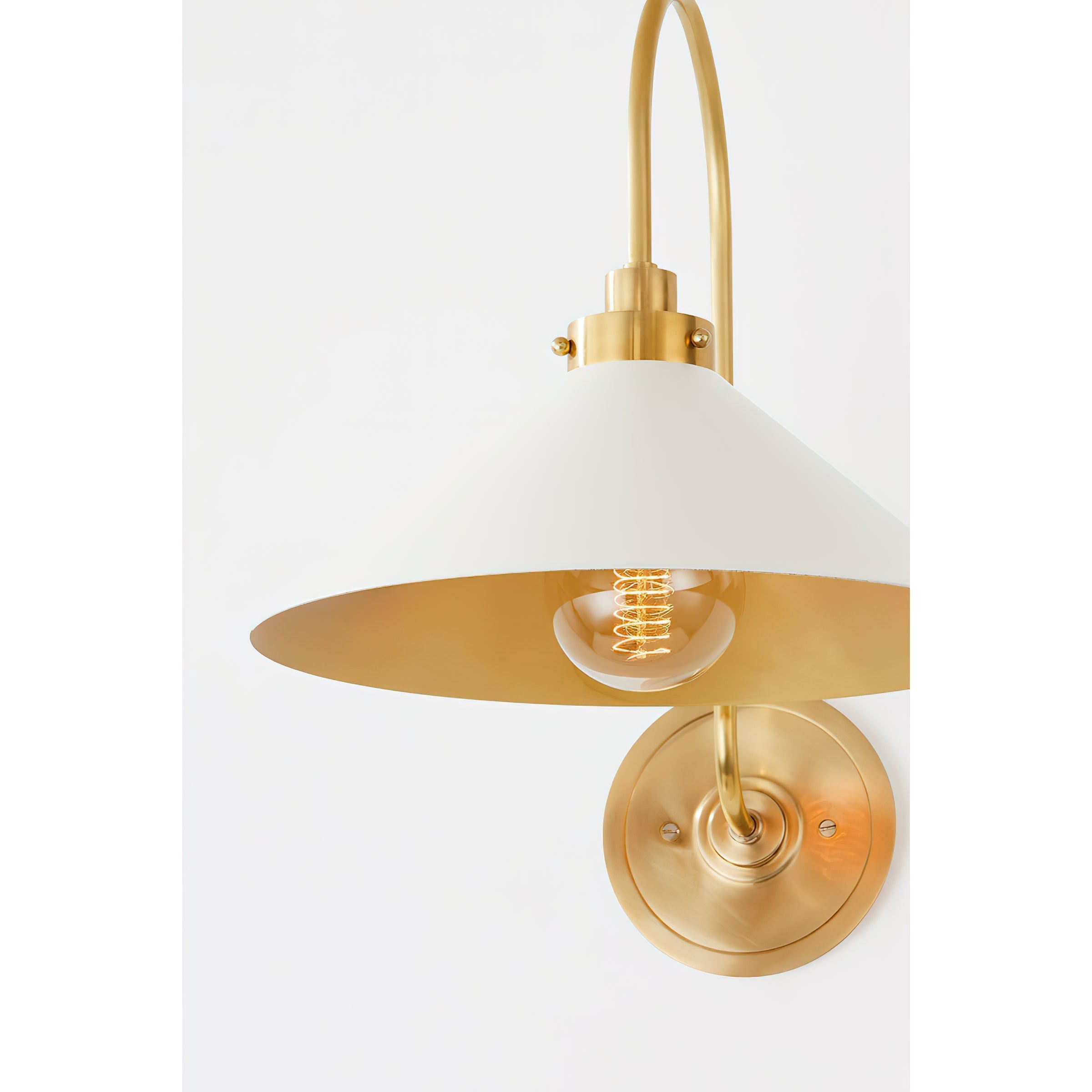 Drape Lampe Murale En Métal Laiton Minimaliste Moderne - Neutralighting