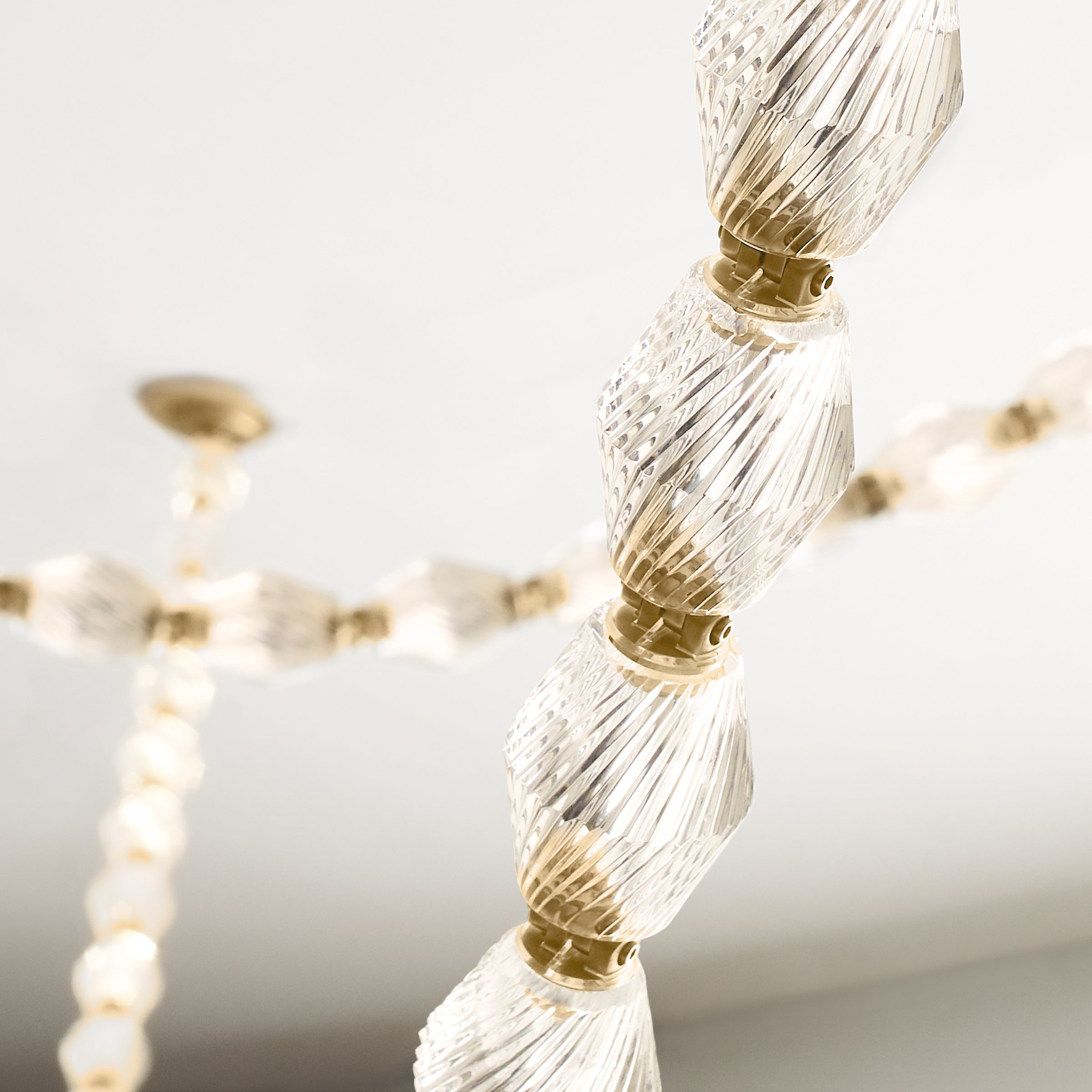 Karma Chandelier Métal Verre Minimaliste Moderne - Neutralighting