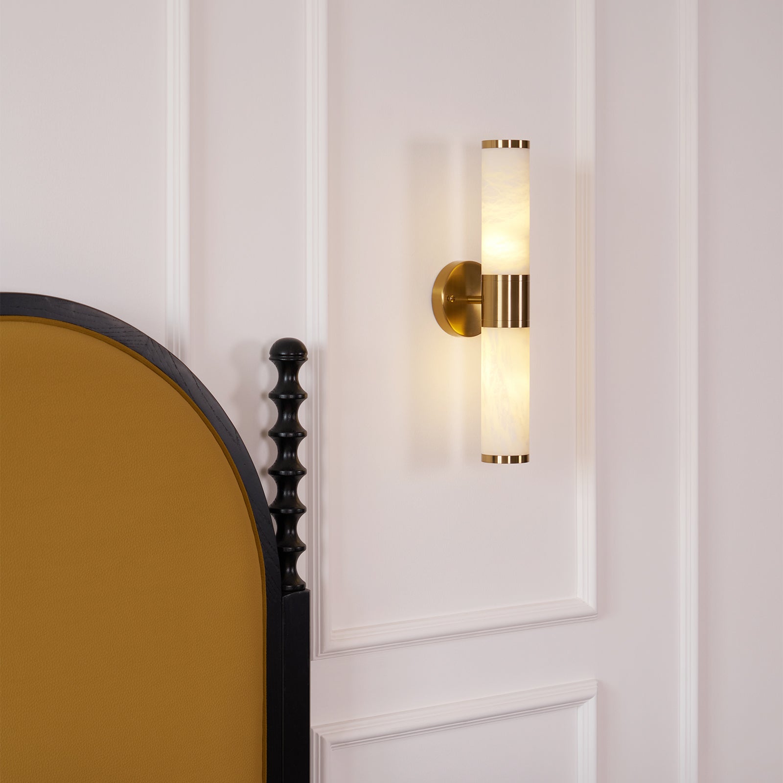 Kaia Minimalist Alabaster Wall Lamp - Letslighting