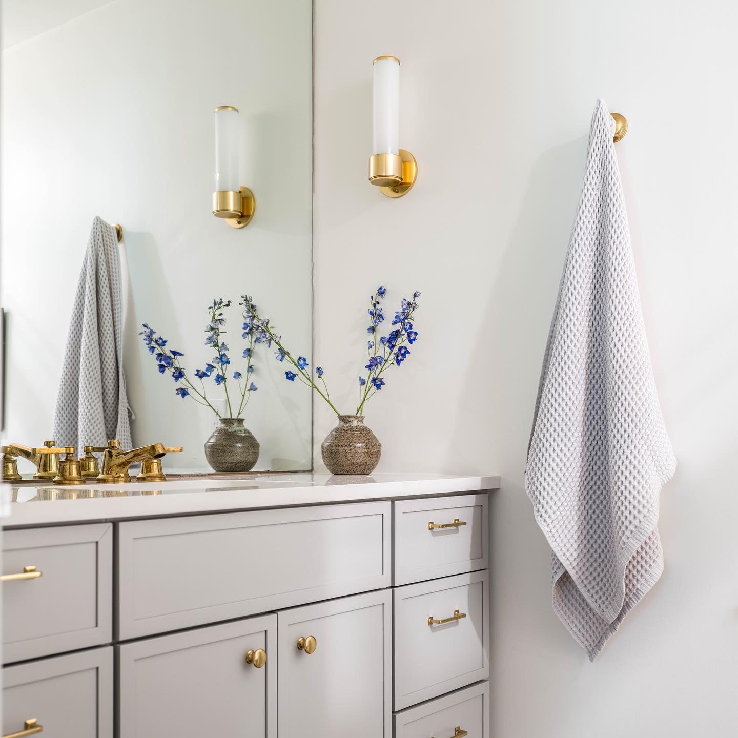 Uplift Applique Murale Moderne Minimaliste En Laiton Et Verre - Neutralighting