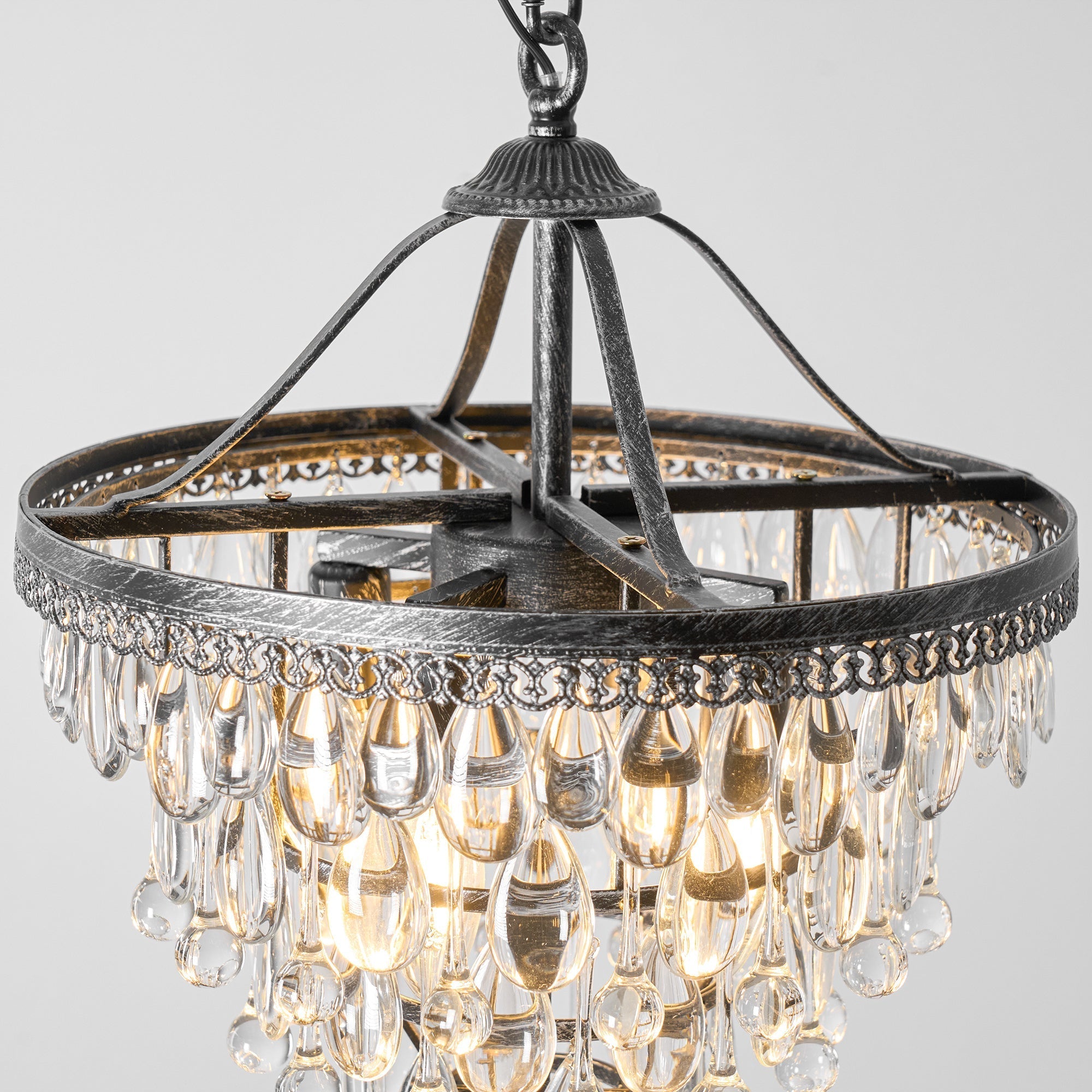Blink Lustre Unique En Cristal Et Métal En Forme De Pyramide Inversée - Neutralighting