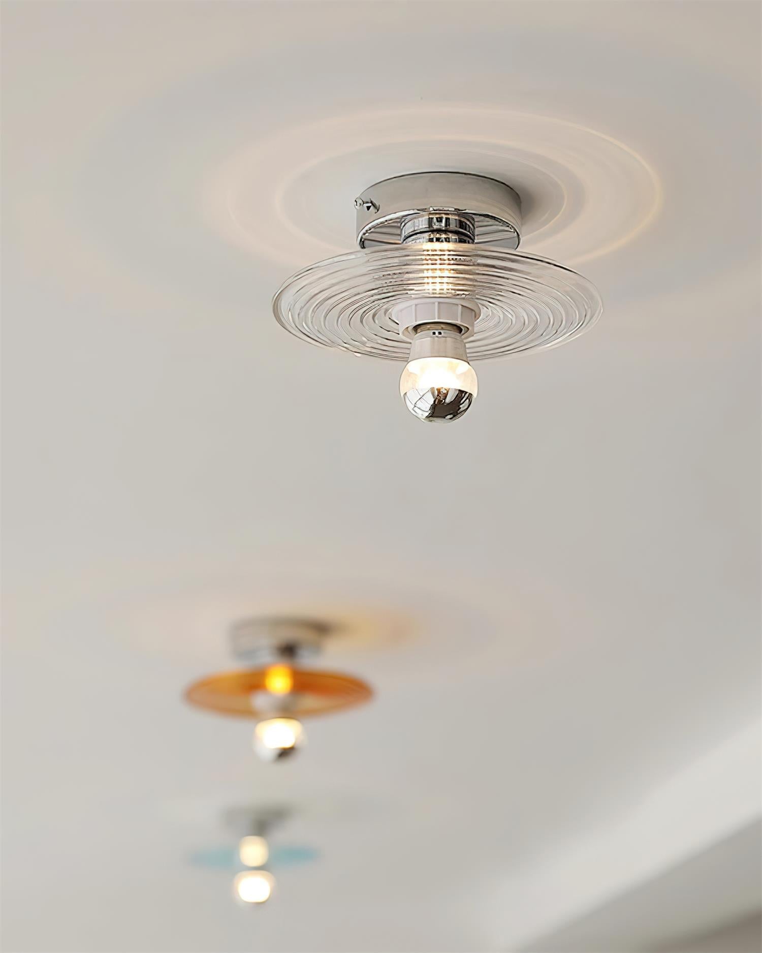 Curios Lumière de Plafond Spirale en verre Avec Base en Chrome - Neutralighting
