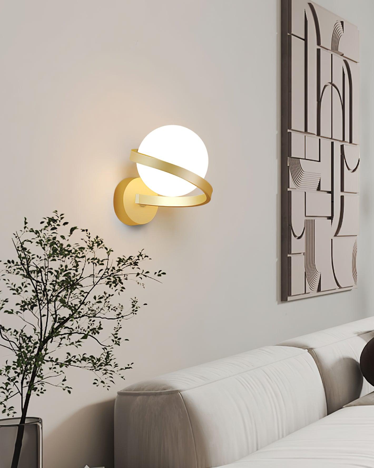 Curved Applique Murale Spirale en Laiton - Neutralighting