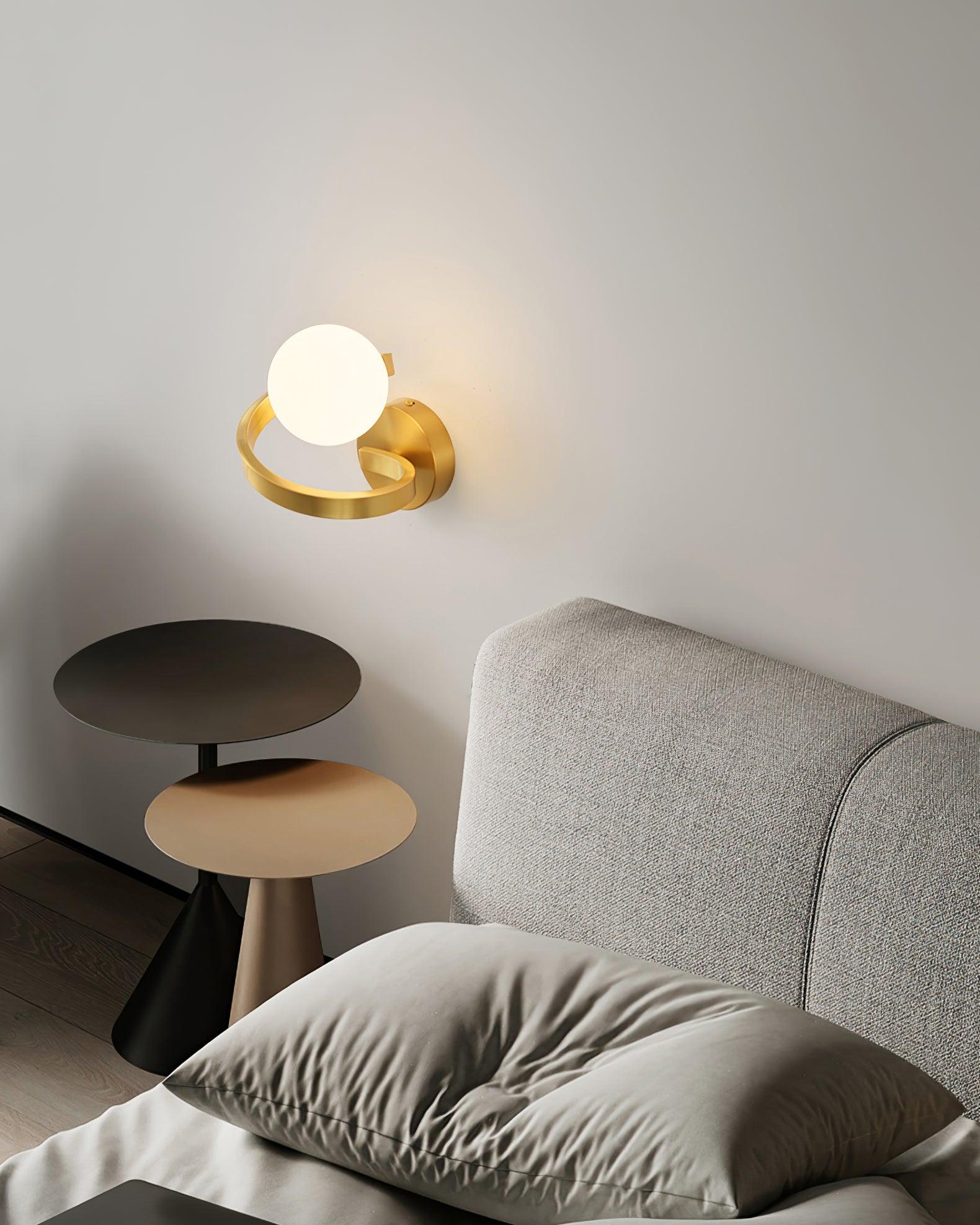 Curved Applique Murale Spirale en Laiton - Neutralighting