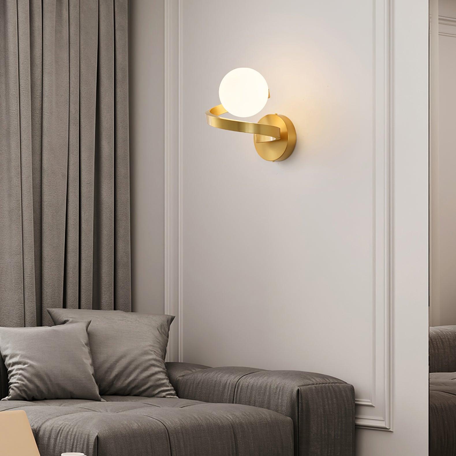 Curved Applique Murale Spirale en Laiton - Neutralighting