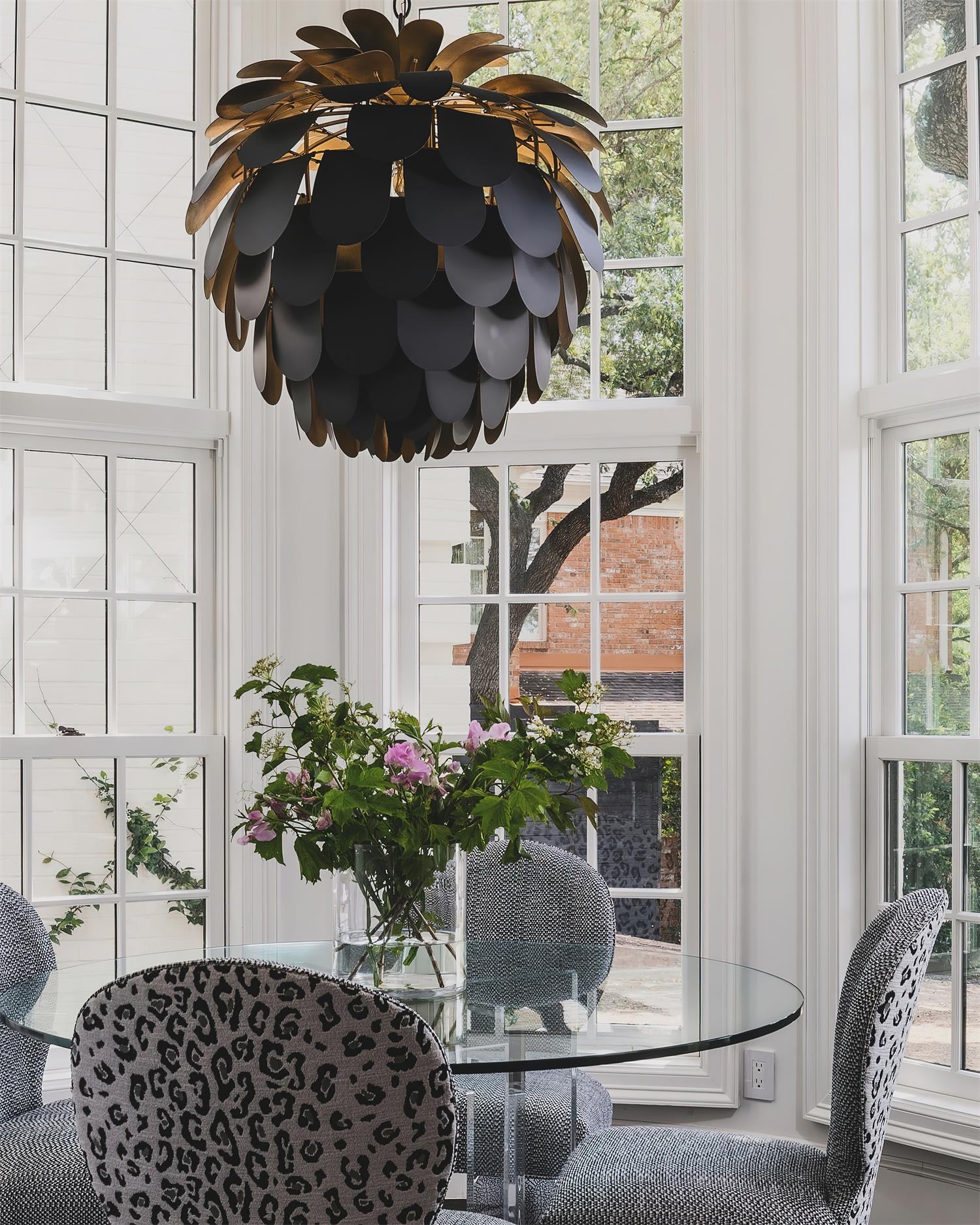 Cynara Lustre Pétales Superposés - Neutralighting