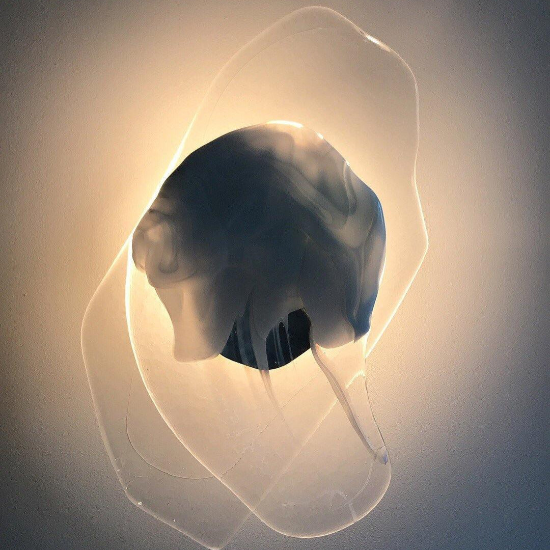 Beatrice Applique Murale Artistique en Verre Noir - Neutralighting