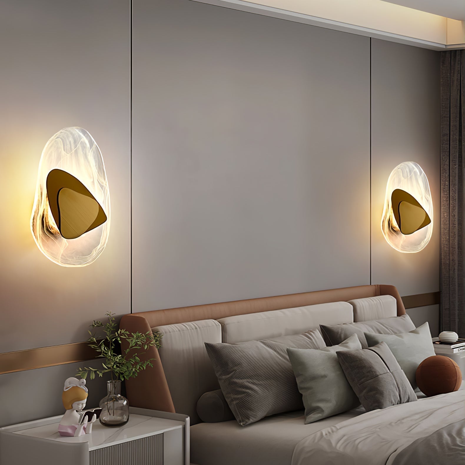 Beatrice Applique Murale Artistique en Verre Noir - Neutralighting