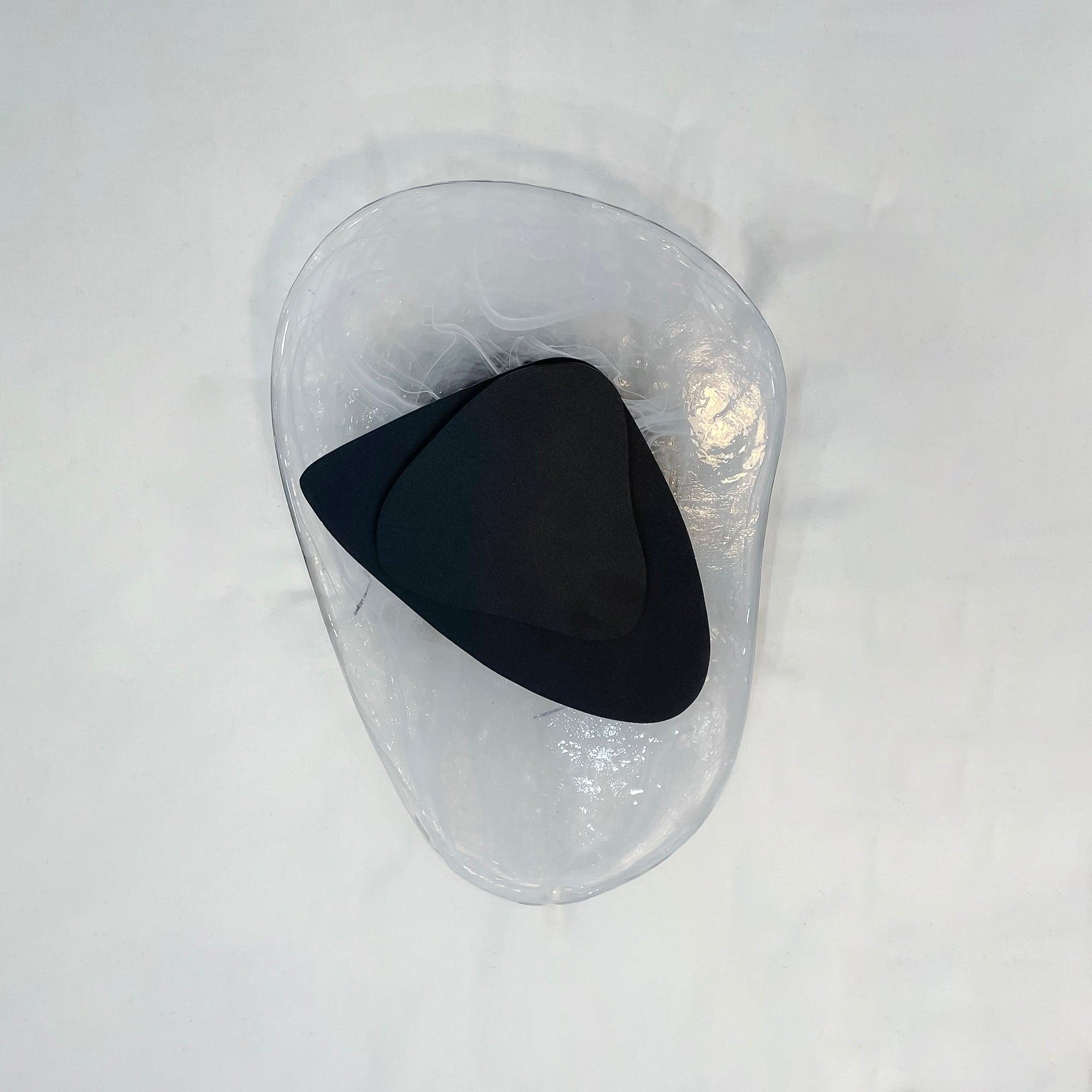 Beatrice Applique Murale Artistique en Verre Noir - Neutralighting
