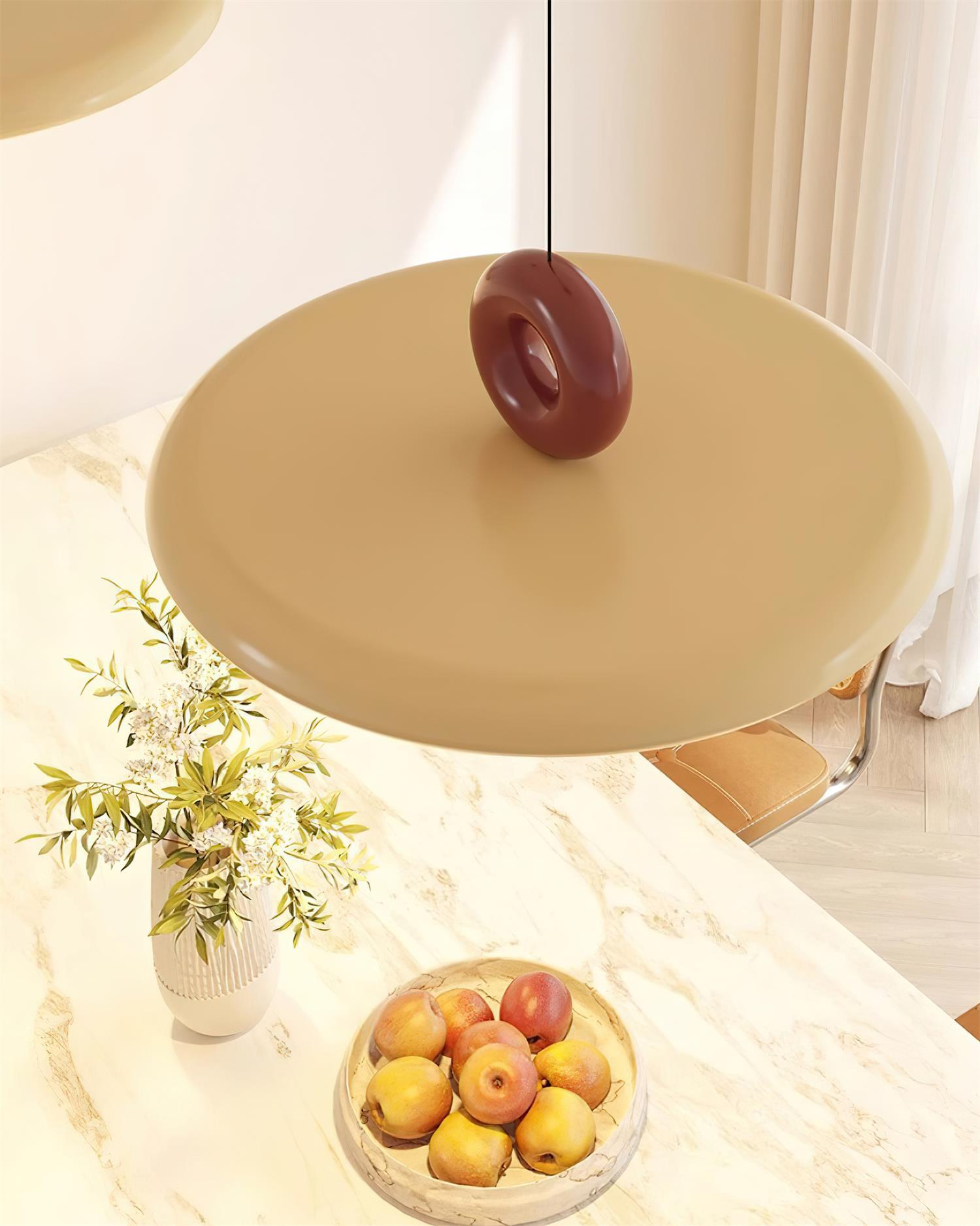 Suspension Disque Acrylique Avec Détail en Boucle Ambiance Minimaliste - Neutralighting