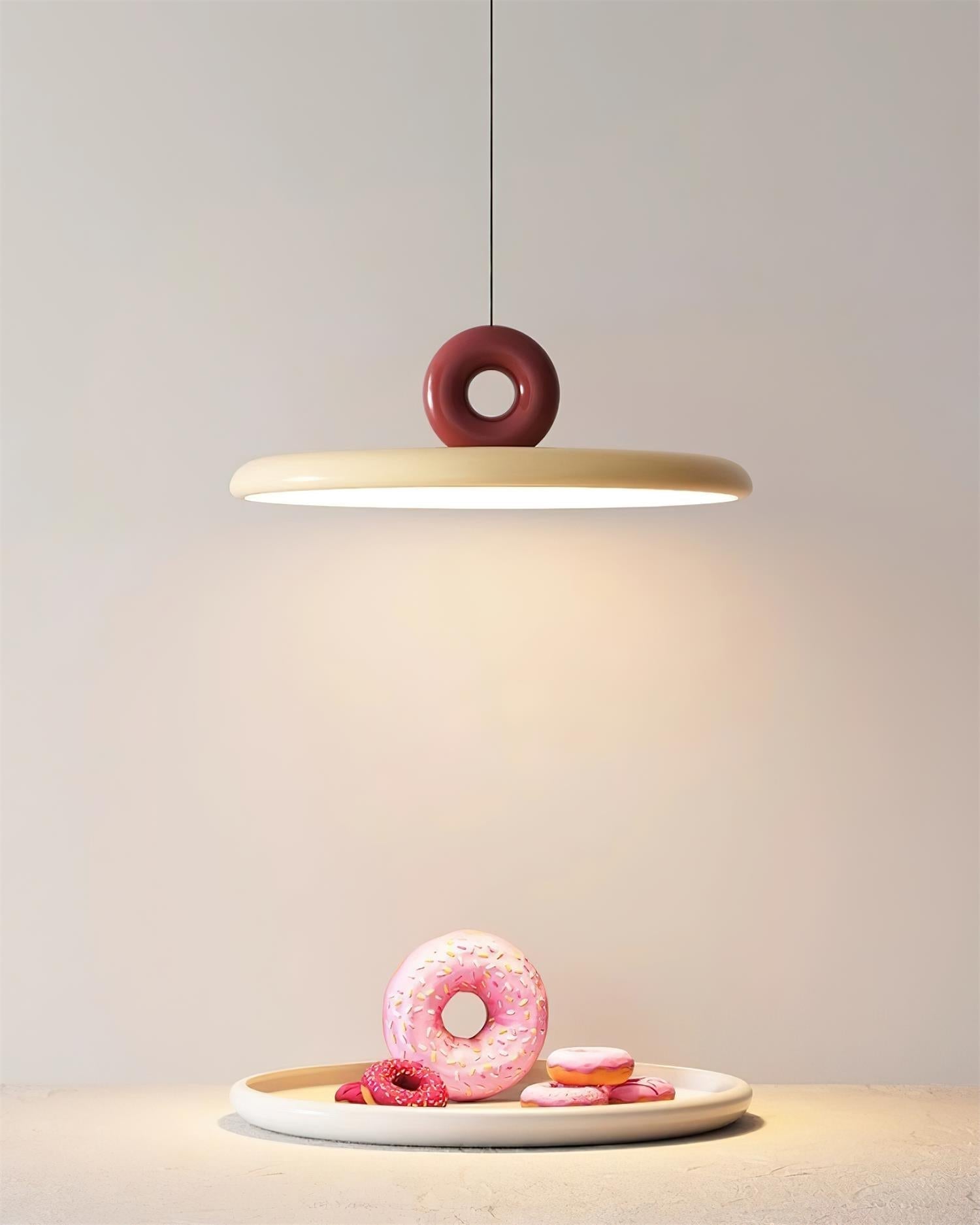 Suspension Disque Acrylique Avec Détail en Boucle Ambiance Minimaliste - Neutralighting