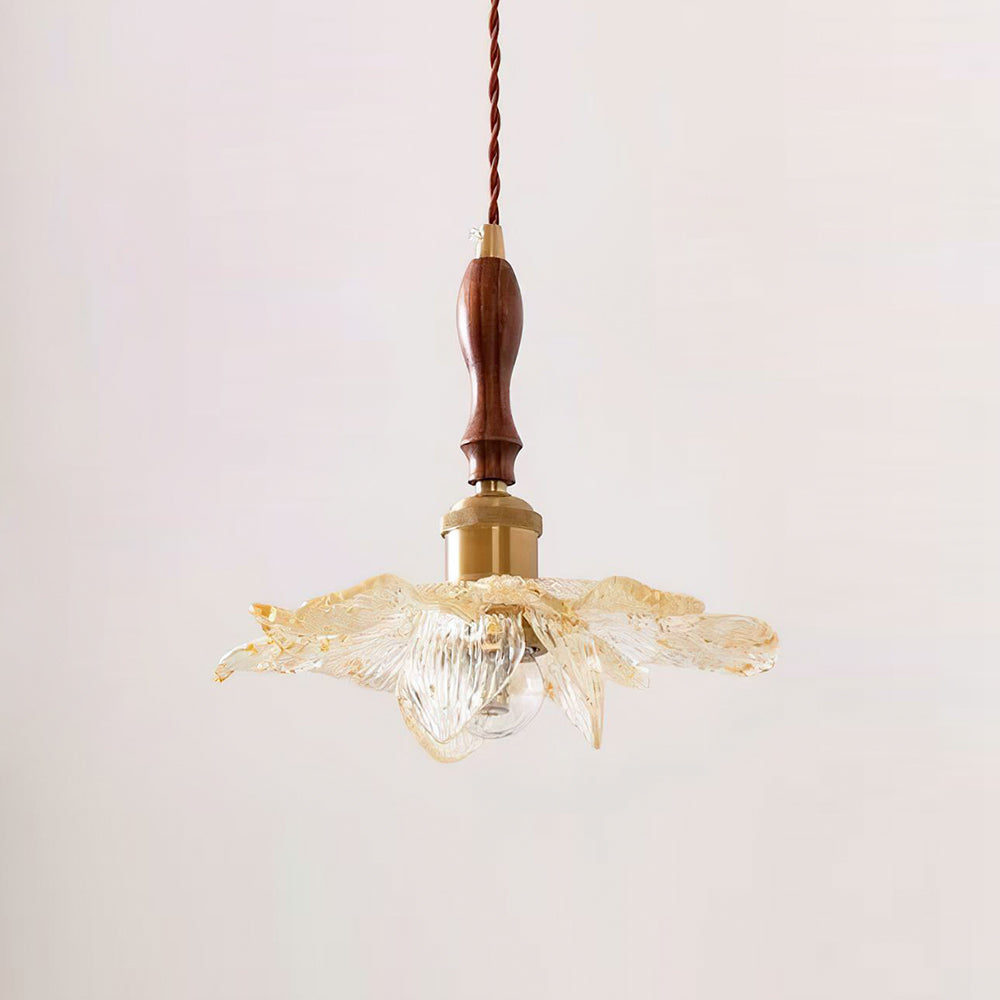 Dalie Suspension Lampe Lotus Pétales de Lotus en Résine Accents Dorés - Neutralighting