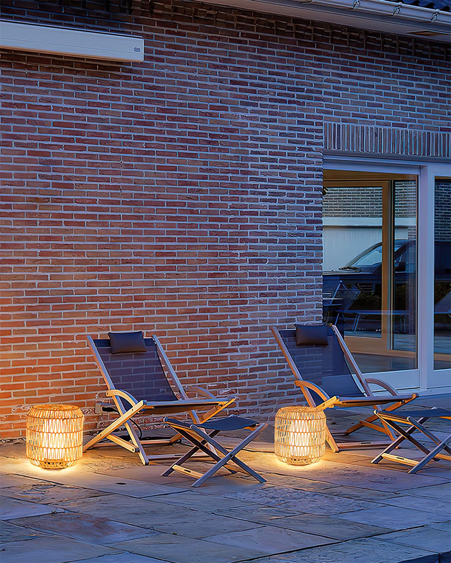 Danya Lampe Extérieure Cylindre en Rattan Solaire - Neutralighting