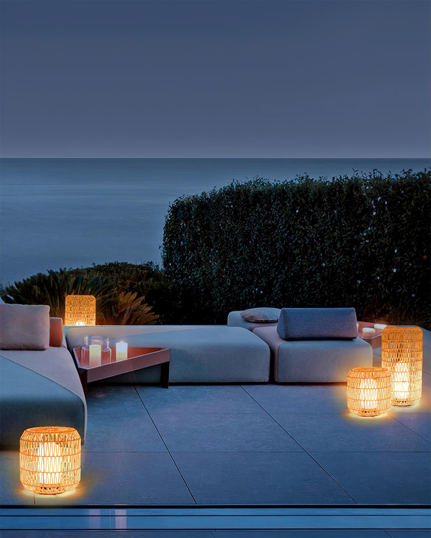 Danya Lampe Extérieure Cylindre en Rattan Solaire - Neutralighting