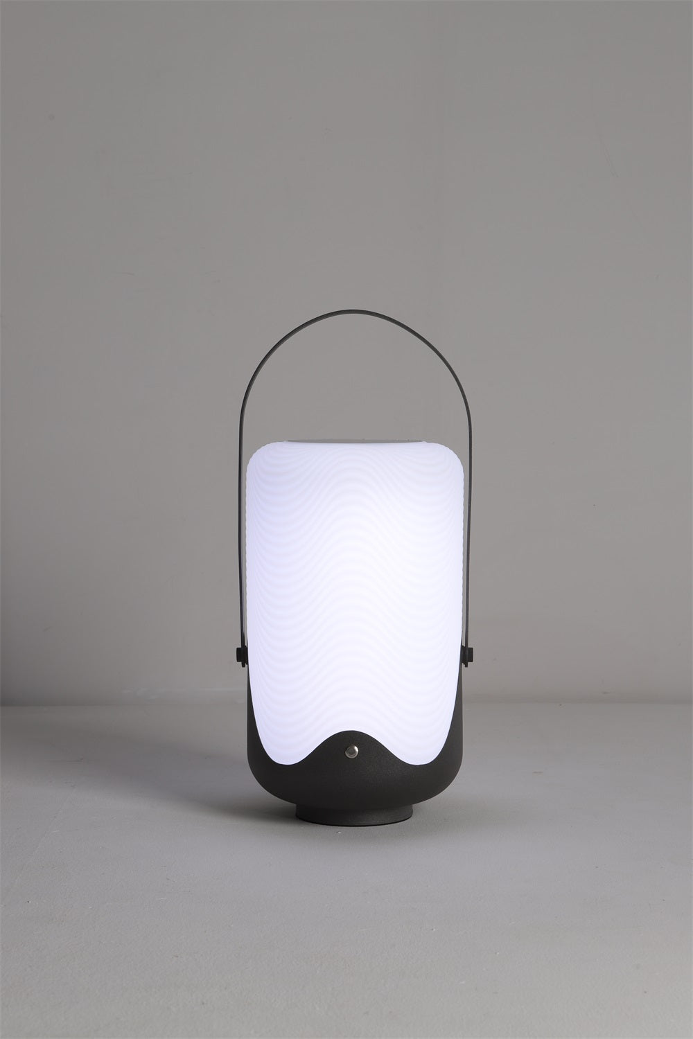 Tyler Lumière Extérieure PE Minimaliste - Neutralighting