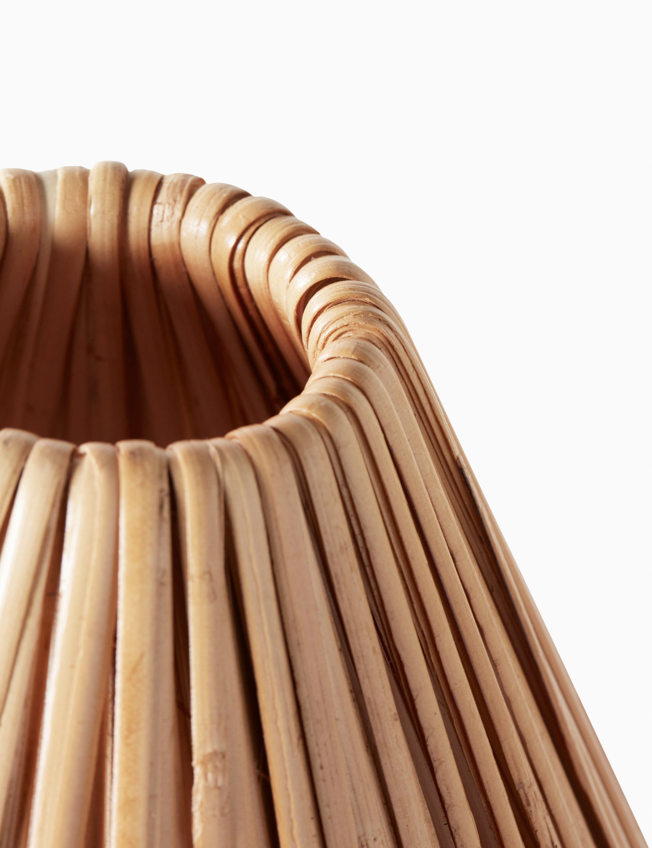 Delphine Chandelier Métal Rattan Tissé Naturel Élégance - Neutralighting